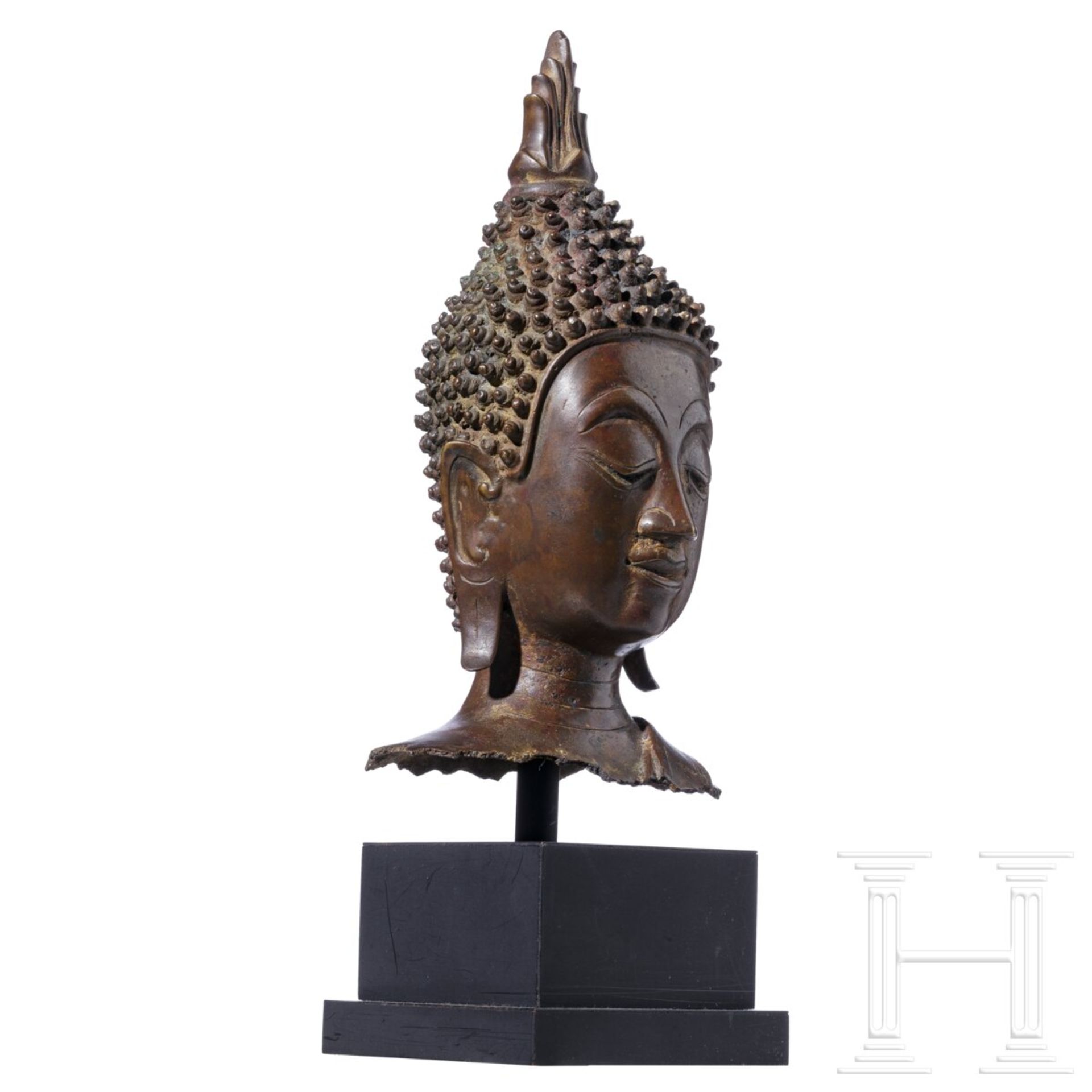 Buddha-Kopf aus Bronze, Nordthailand, wohl 18. Jhdt. - Image 4 of 5