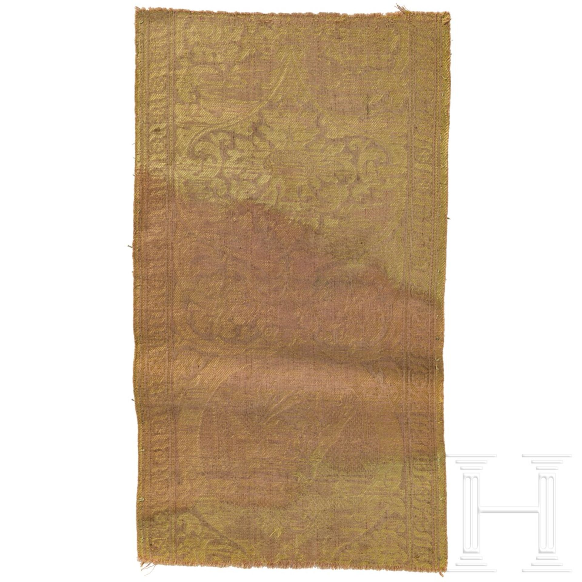 Gruppe von fünf sakralen Textilfragmenten, Florenz, 15. Jhdt. - Image 4 of 6