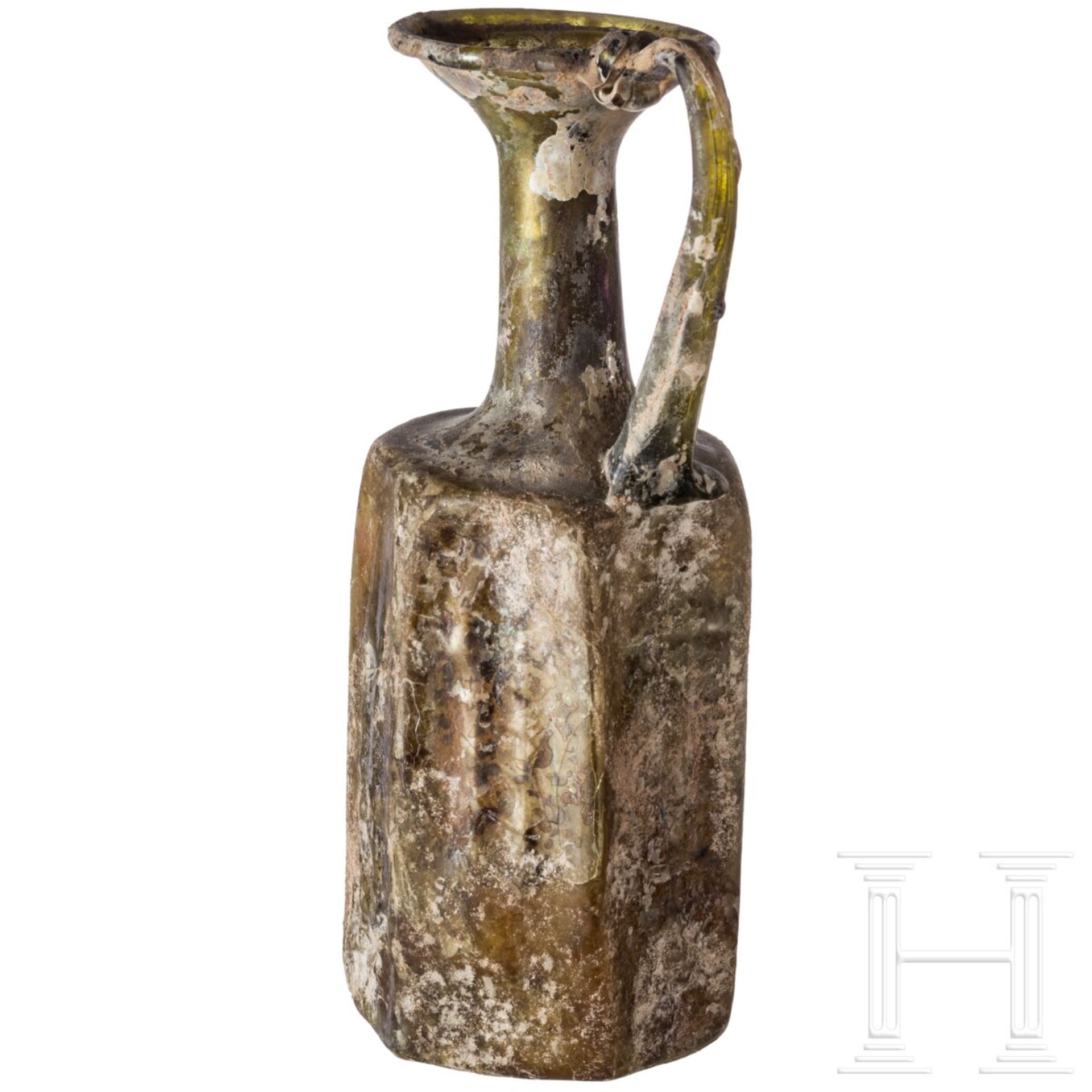 Große Glasflasche, römisch, 3./4. Jhdt. n. Chr.  - Bild 2 aus 4