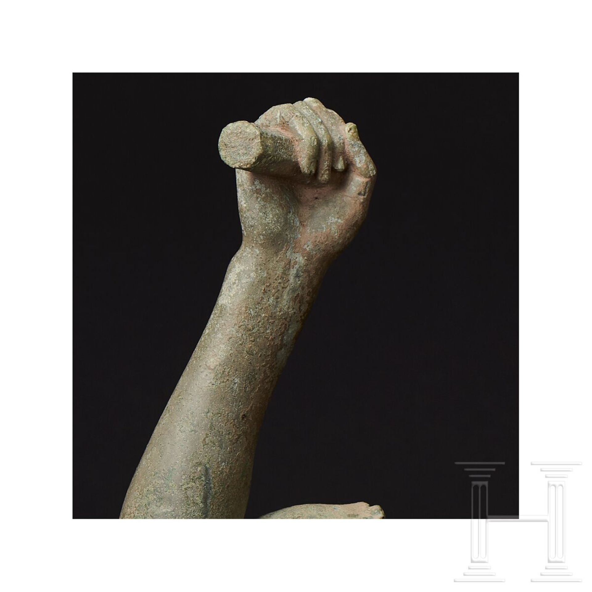 Bronzearmfragment und Keule auf Sockel, römisch, 1. - 2. Jhdt. - Bild 10 aus 10