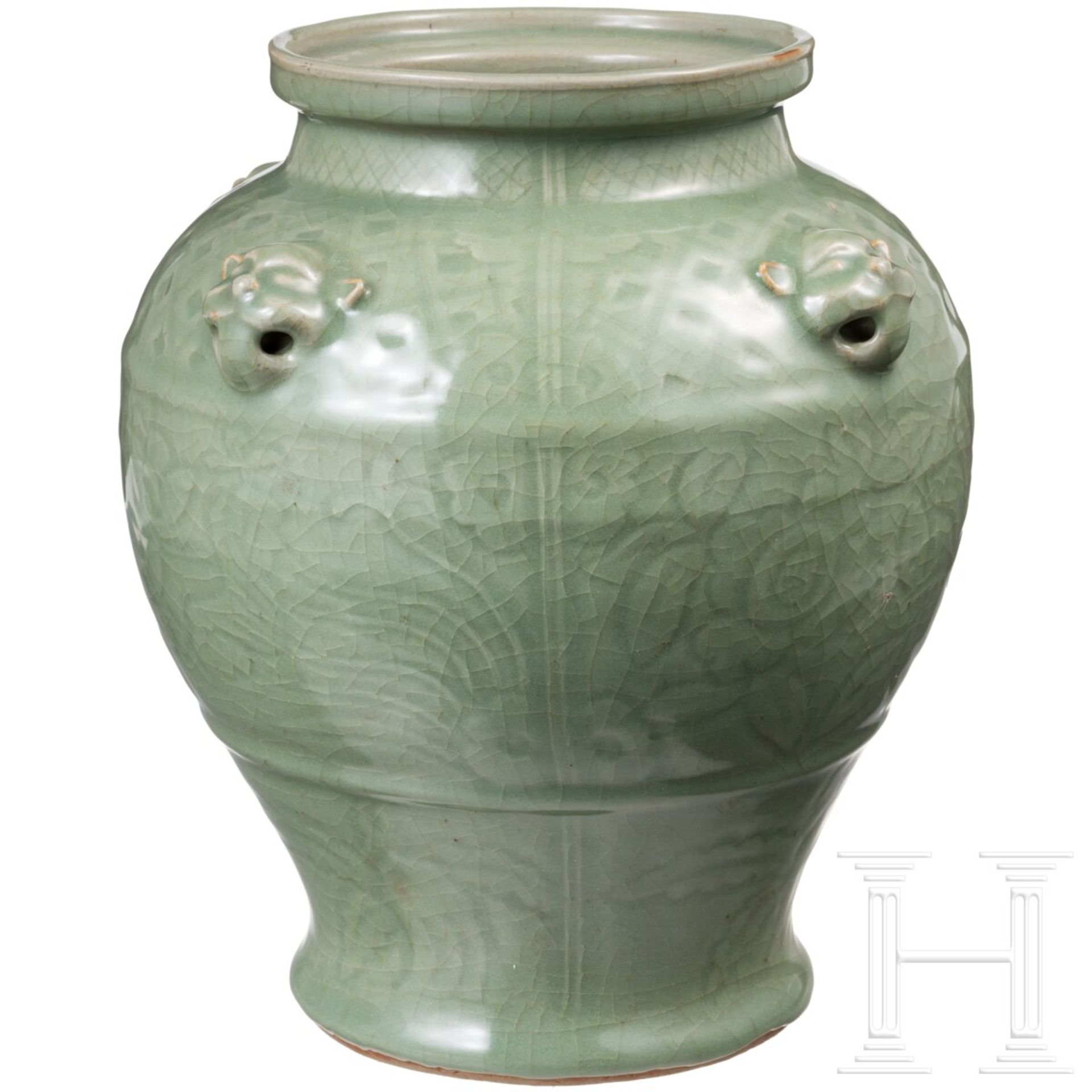 Lonquan-Seladon-Vase mit Grotesken, China, wohl Yuan-Dynastie - Bild 2 aus 24