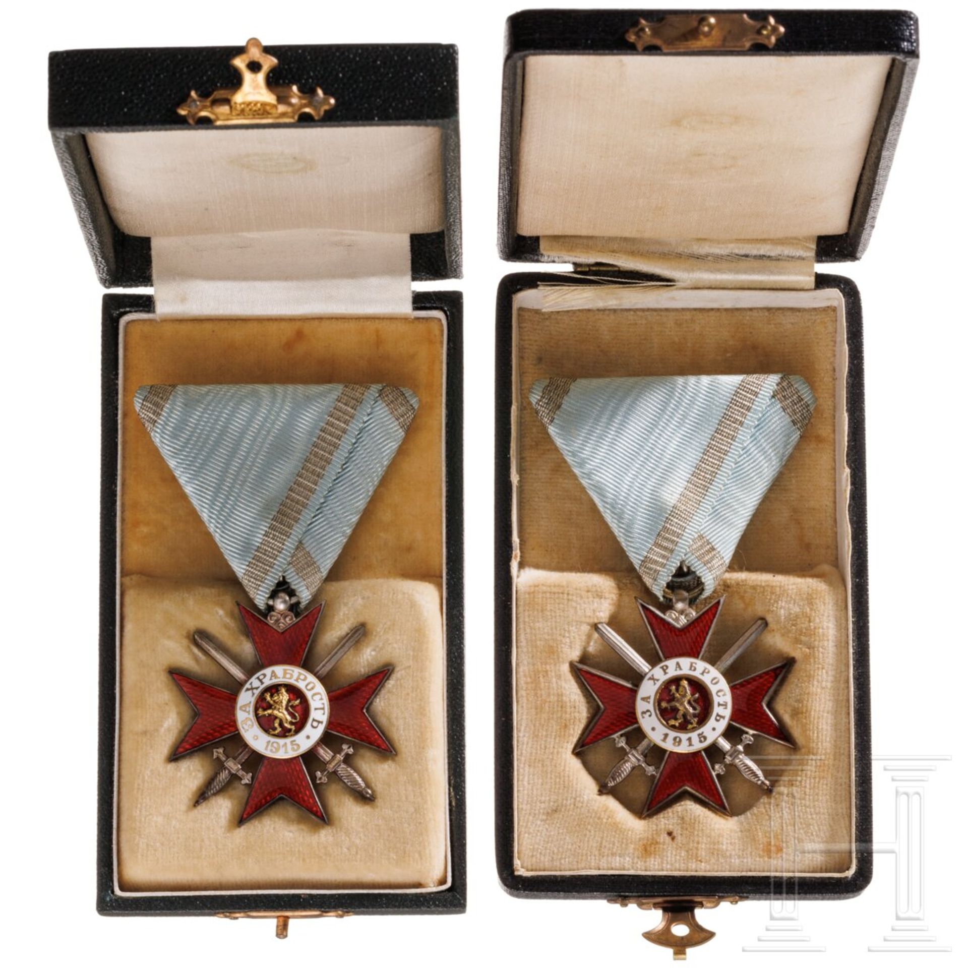 Zwei Militärorden "Für Tapferkeit", Kreuz 4. Klasse, 2. Stufe, 3. Modell (1915 - 1918), jew. im Verl