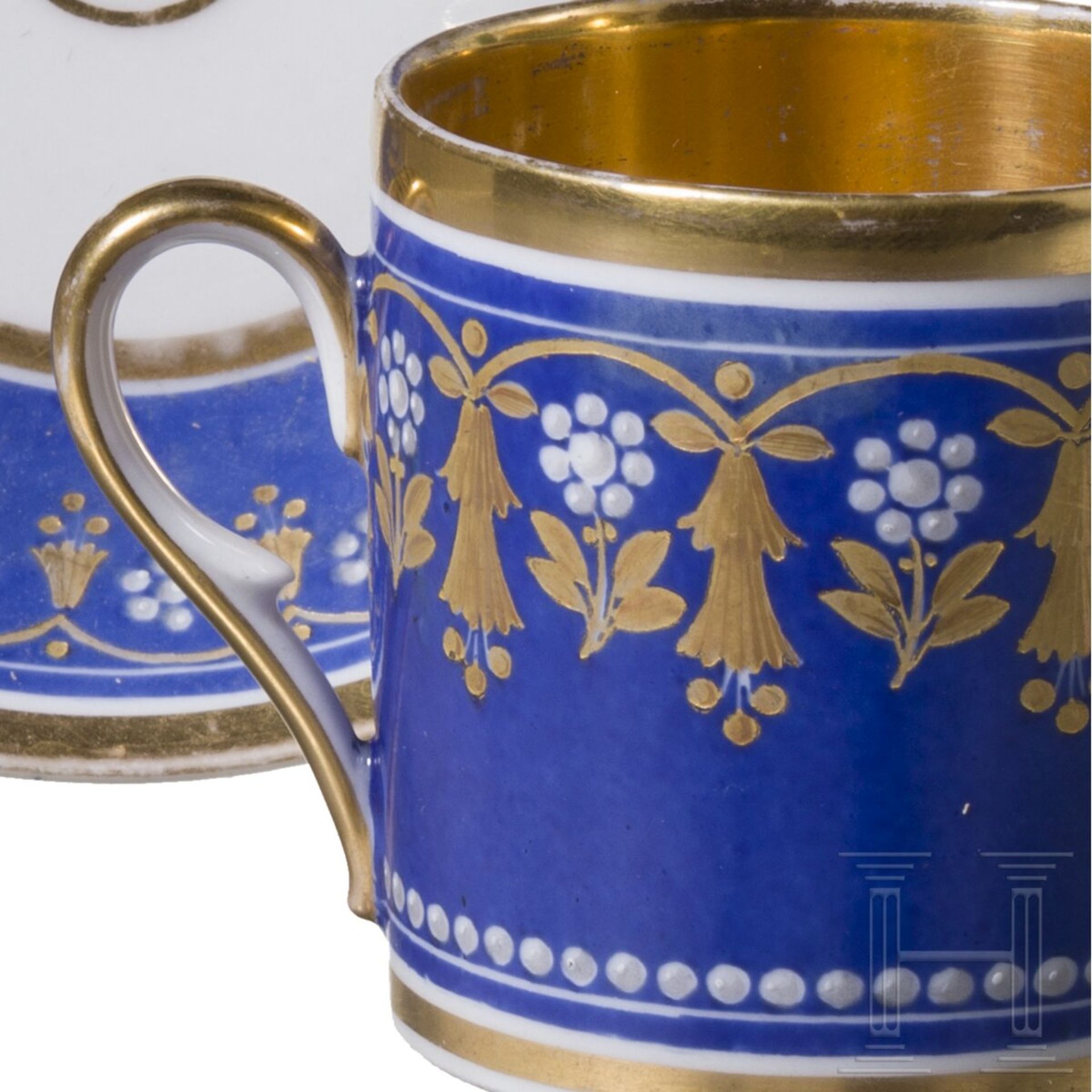 Zwei handbemalte Kaffeetassen mit Untertassen, wohl russische Privatmanufaktur, 1. Hälfte 19. Jhdt. - Bild 6 aus 6