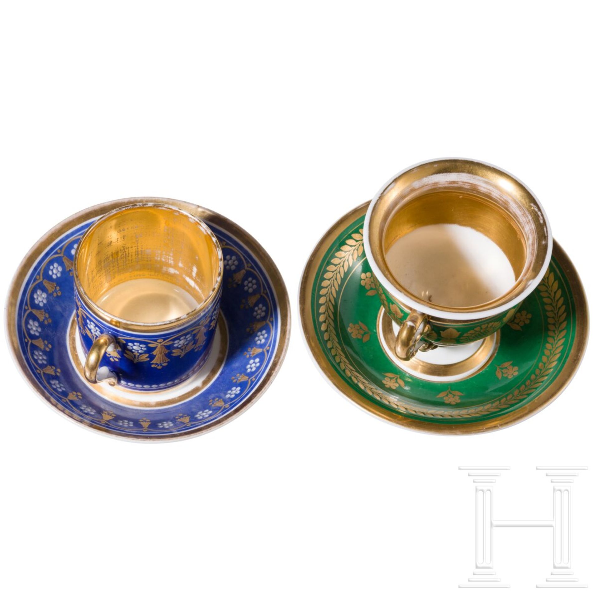 Zwei handbemalte Kaffeetassen mit Untertassen, wohl russische Privatmanufaktur, 1. Hälfte 19. Jhdt. - Bild 3 aus 6