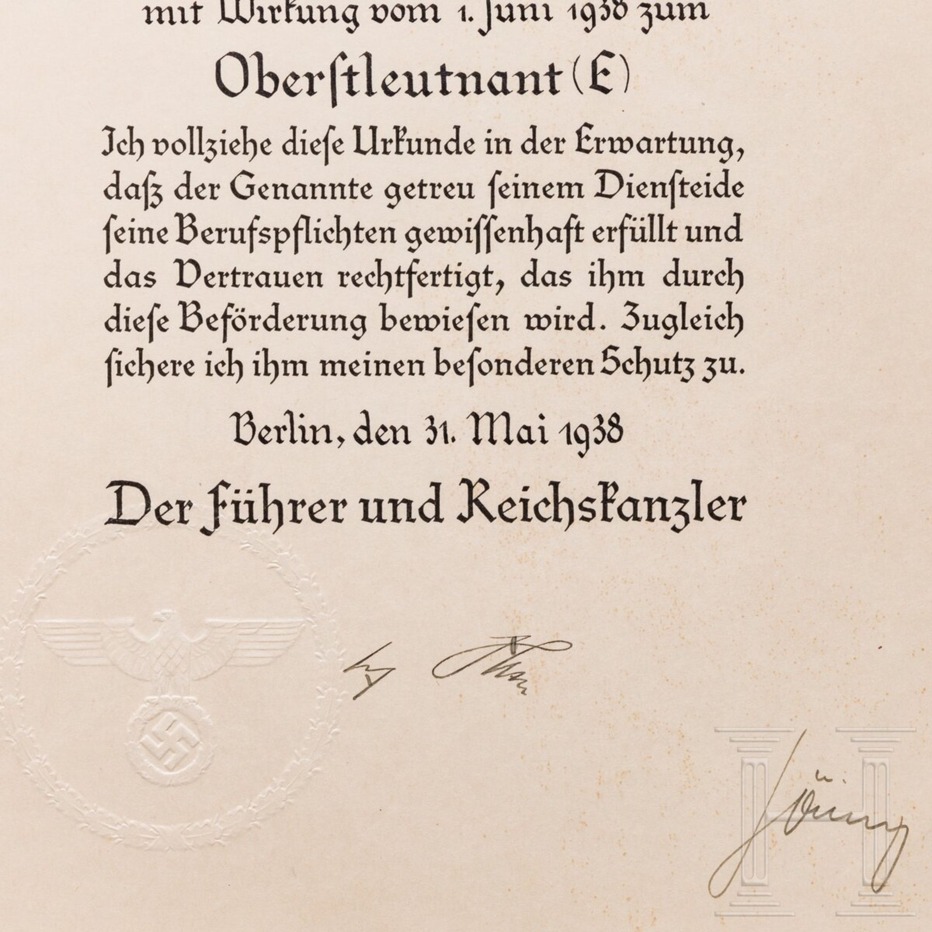 Adolf Hitler und Hermann Göring - eigenhändige Unterschriften auf einer Bestallung - Bild 2 aus 3