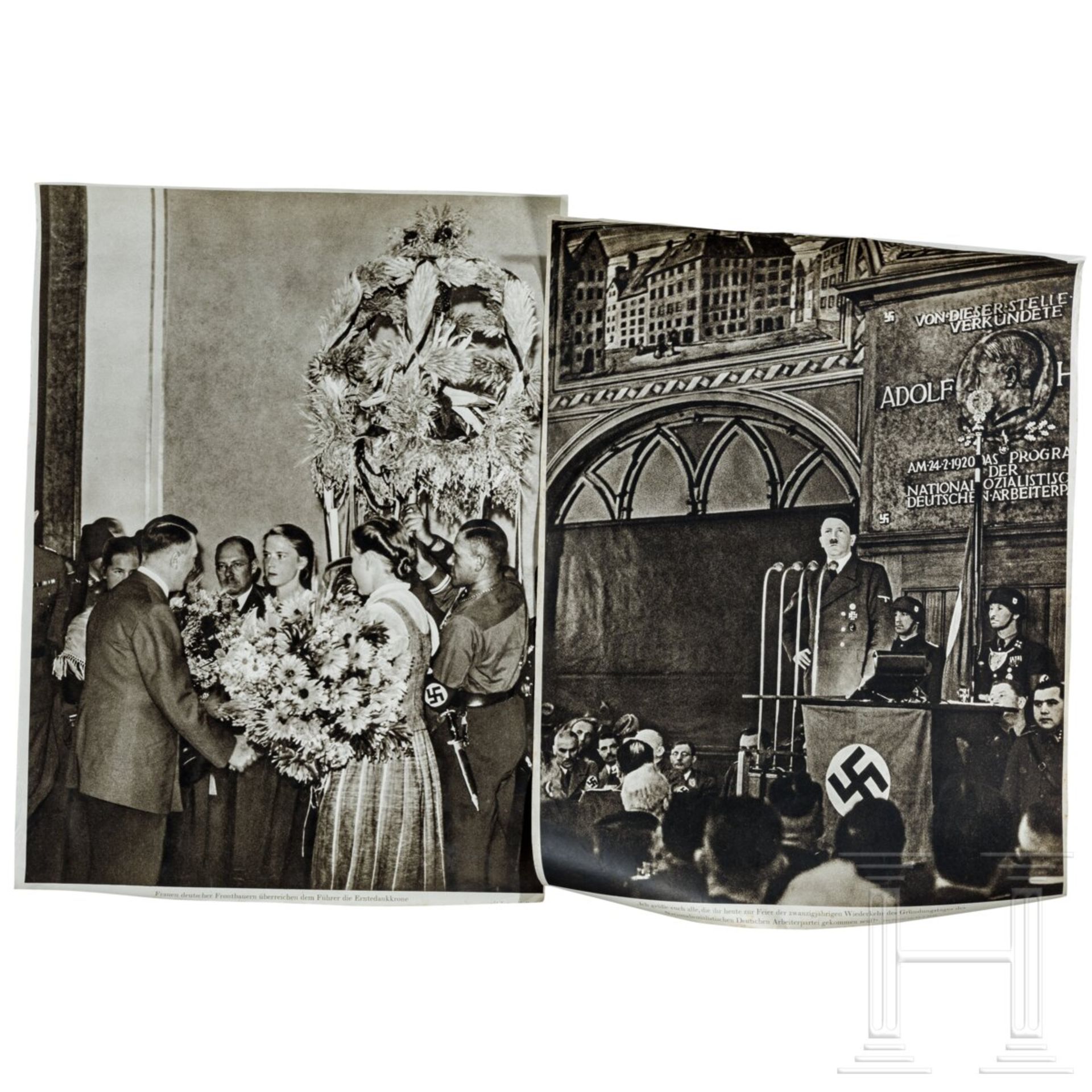 Konvolut mit zehn Büchern, dabei Heinrich Hoffmann, Plakaten, kleinen Fotoalben, Kennkarte von 1942  - Bild 5 aus 9