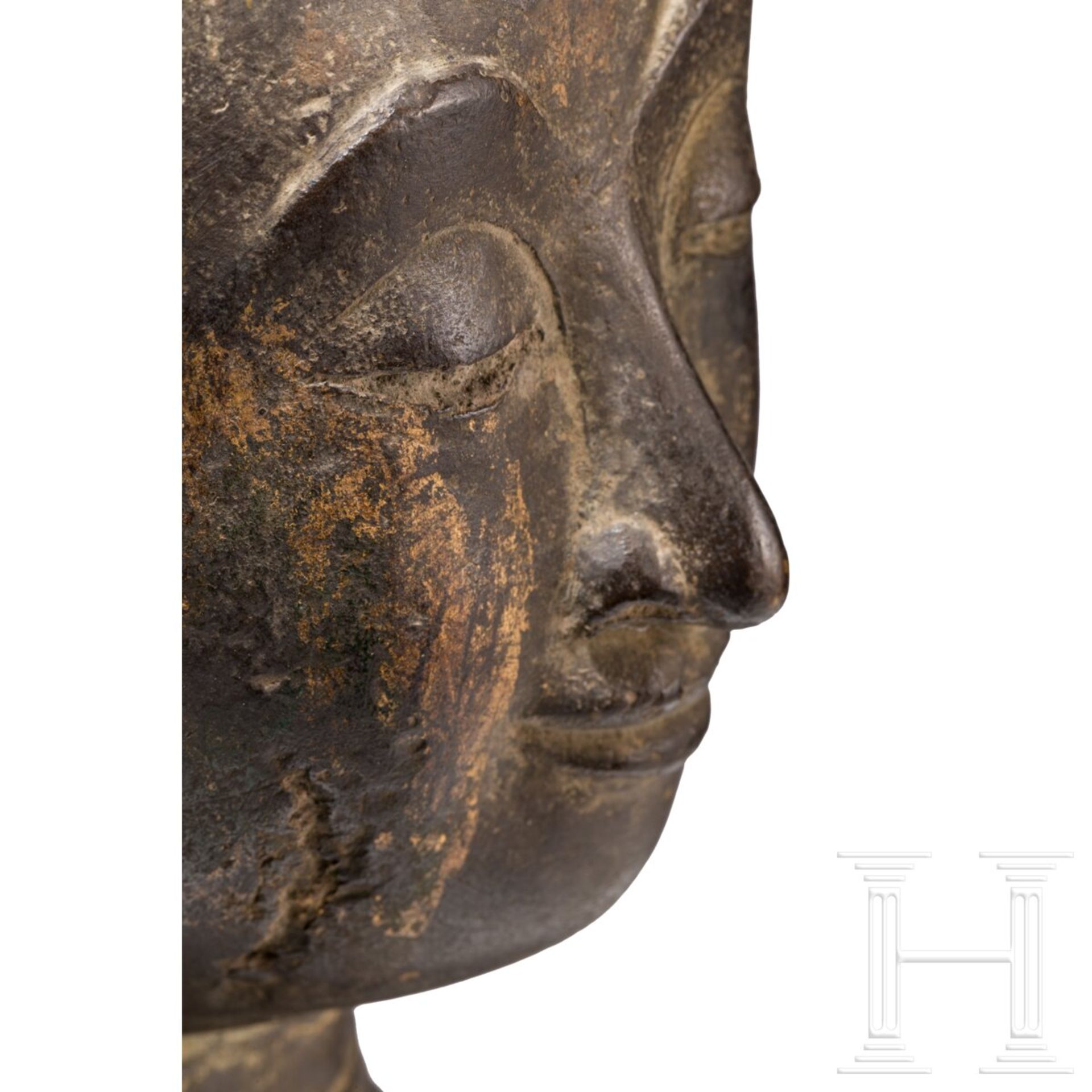 Bronzener Buddhakopf im Sukhotai-Stil, Thailand, wohl 18./frühes 19. Jhdt. - Bild 7 aus 8