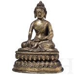 Kleine vergoldete Bronze des Buddha Shakyamuni, Nepal, 17. /18. Jhdt.