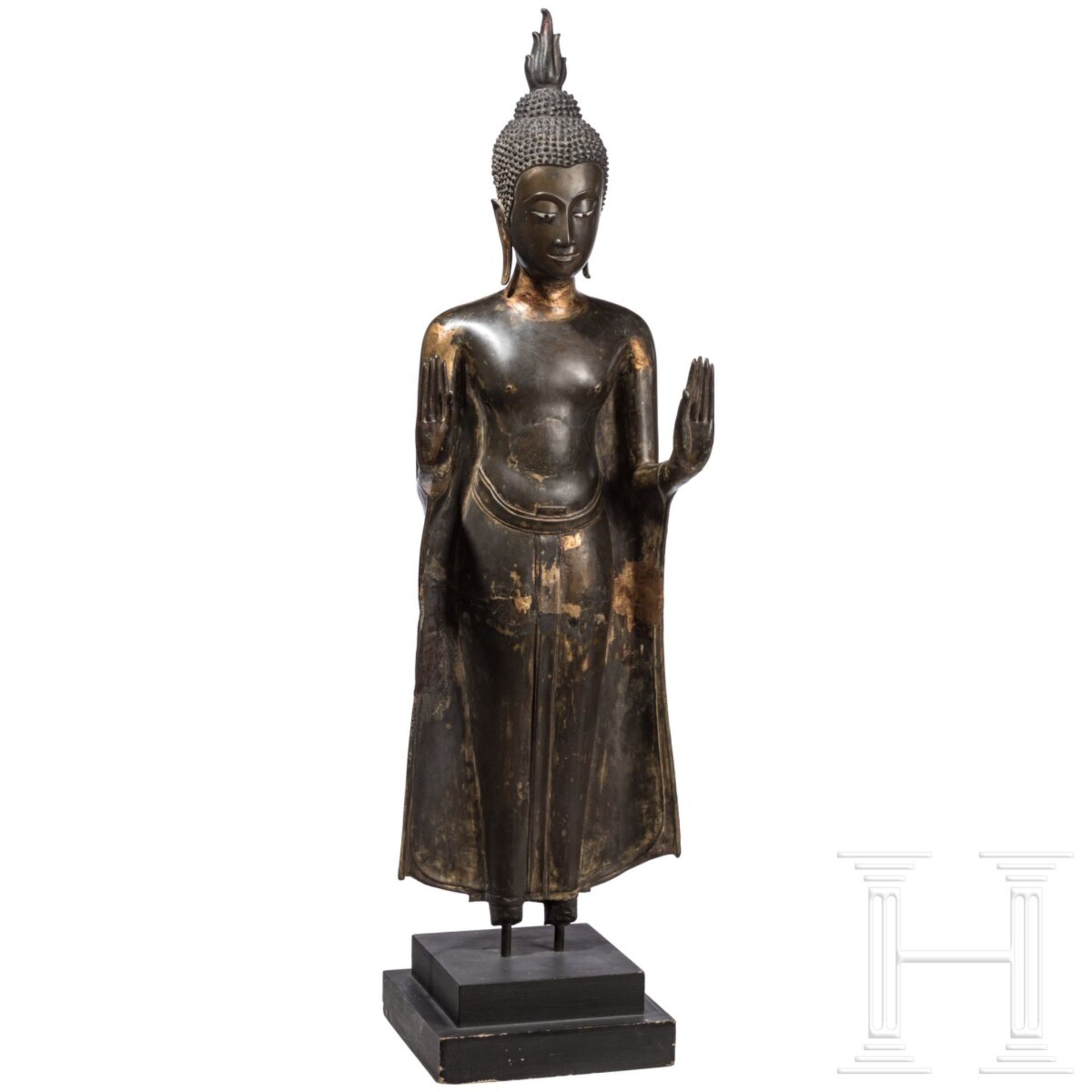 Große Bronze des stehenden Buddha, Thailand, 18./19. Jhdt. - Bild 2 aus 6