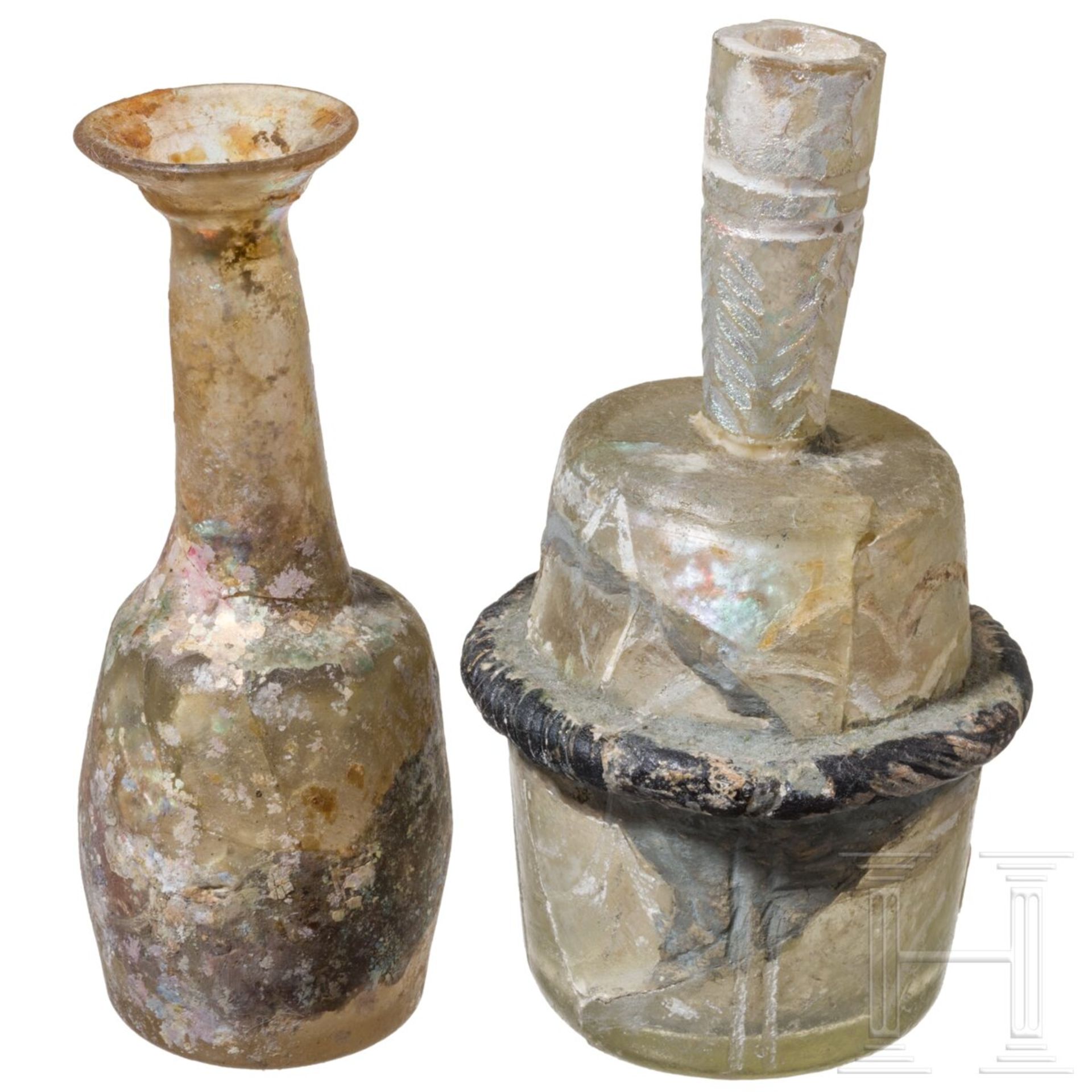 Zwei Enghalsflaschen, Naher Osten, 3. - 4. Jhdt. n. Chr.  - Bild 2 aus 4