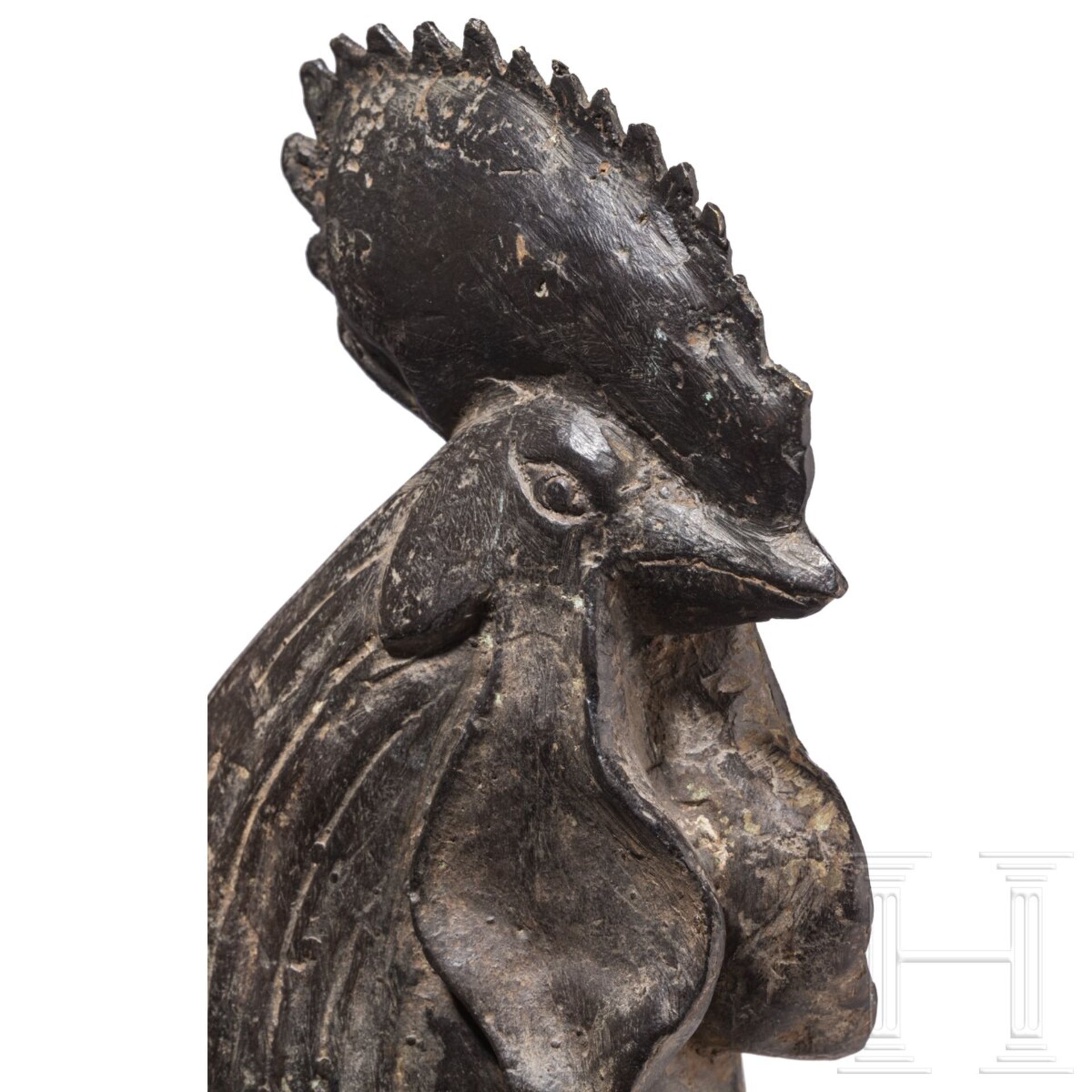 Lebensgroße Bronze eines stehenden Hahnes, Südostasien, 16. Jhdt. - Image 4 of 4