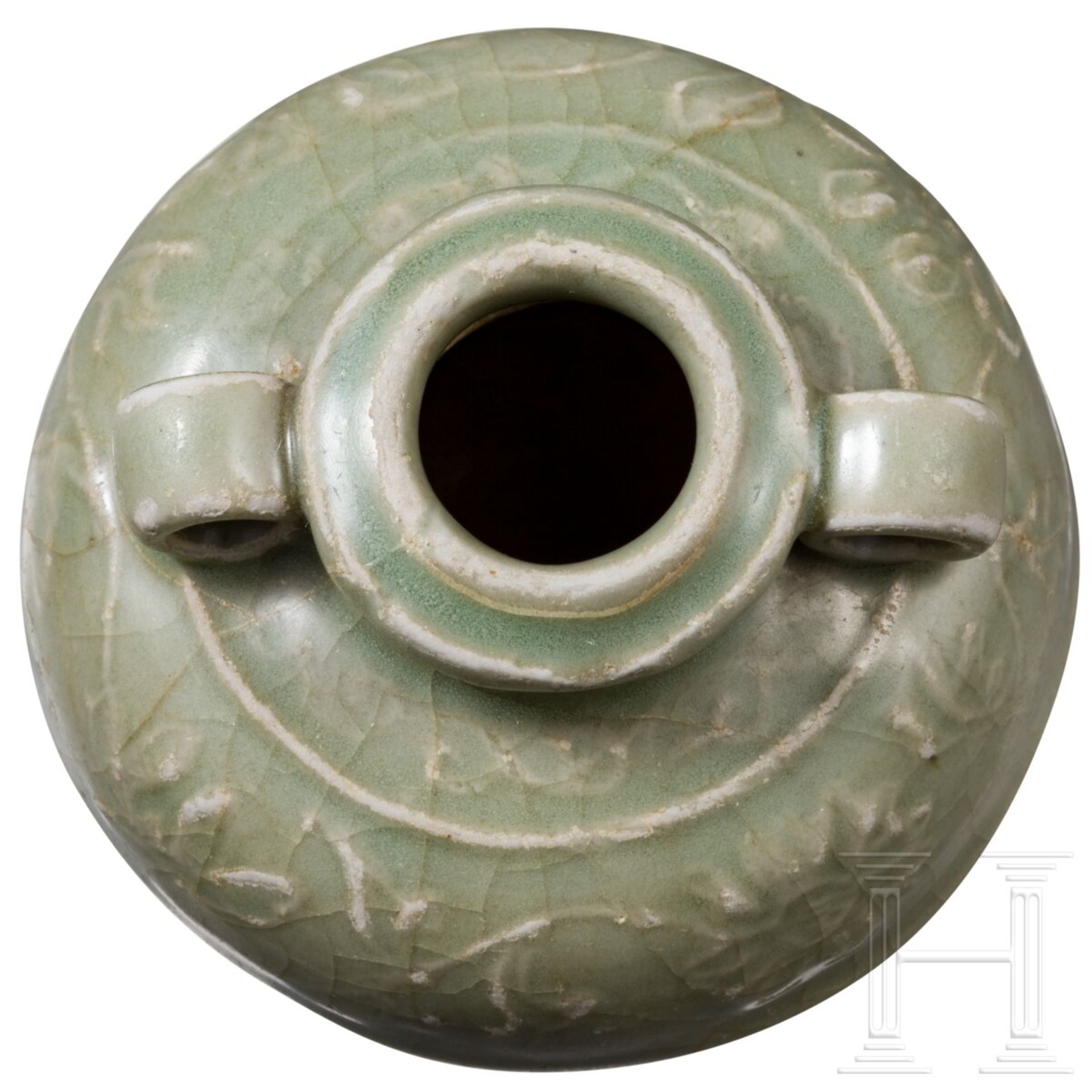 Kleines Longquan-Seladon-Väschen, China, wohl Ming-Dynastie - Bild 2 aus 6