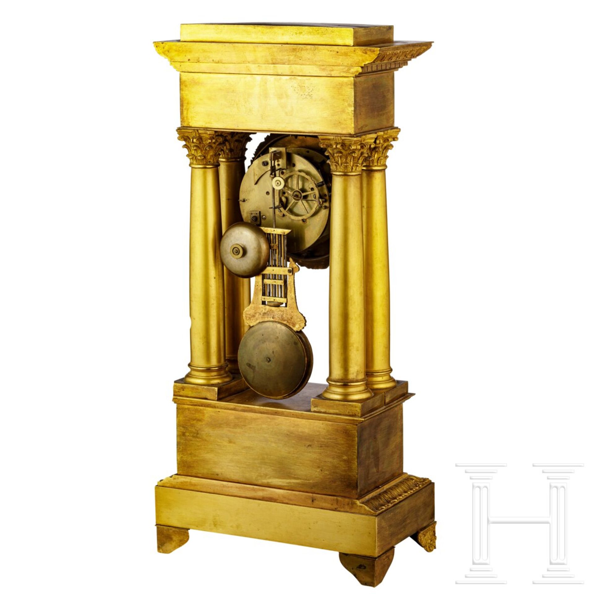 Feuervergoldete Portikus-Uhr, Frankreich, Restorationszeit, um 1820/30 - Image 2 of 4