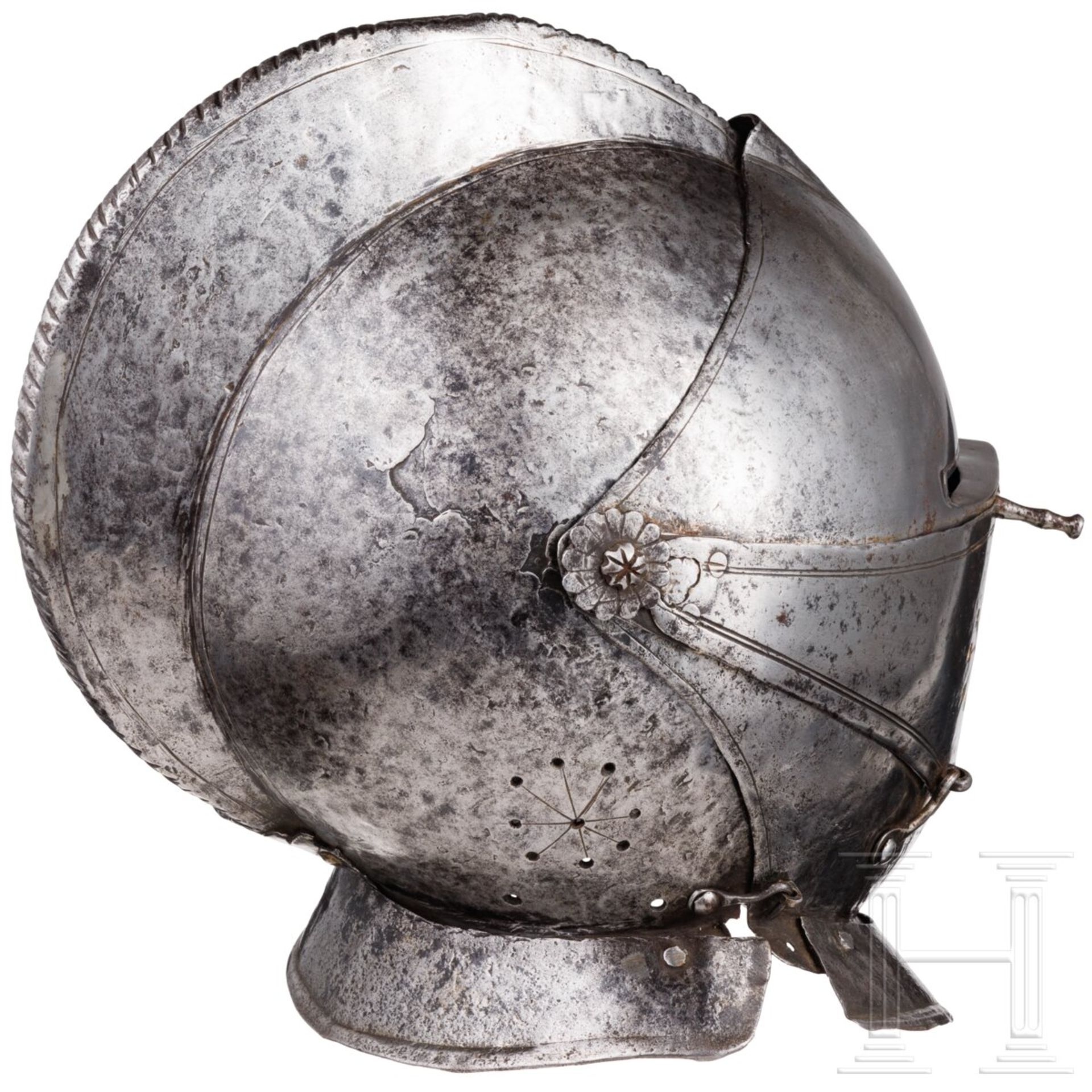 Geschlossener Kürassierhelm, Italien, um 1600 - Image 4 of 7