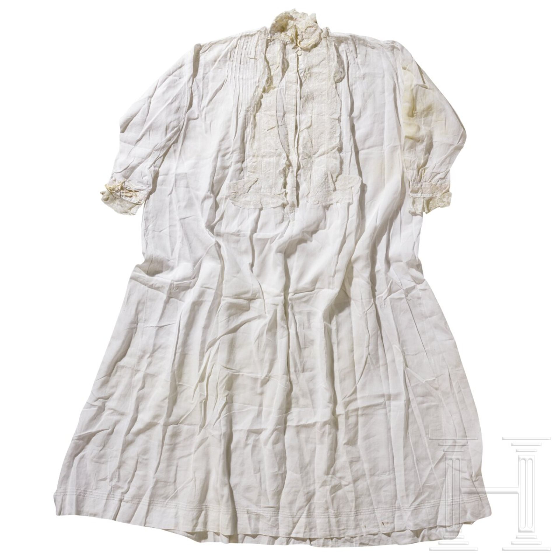 Queen Alexandra (1844 - 1925) - weißes Leinen-Nachthemd der Gemahlin von King Edward II.