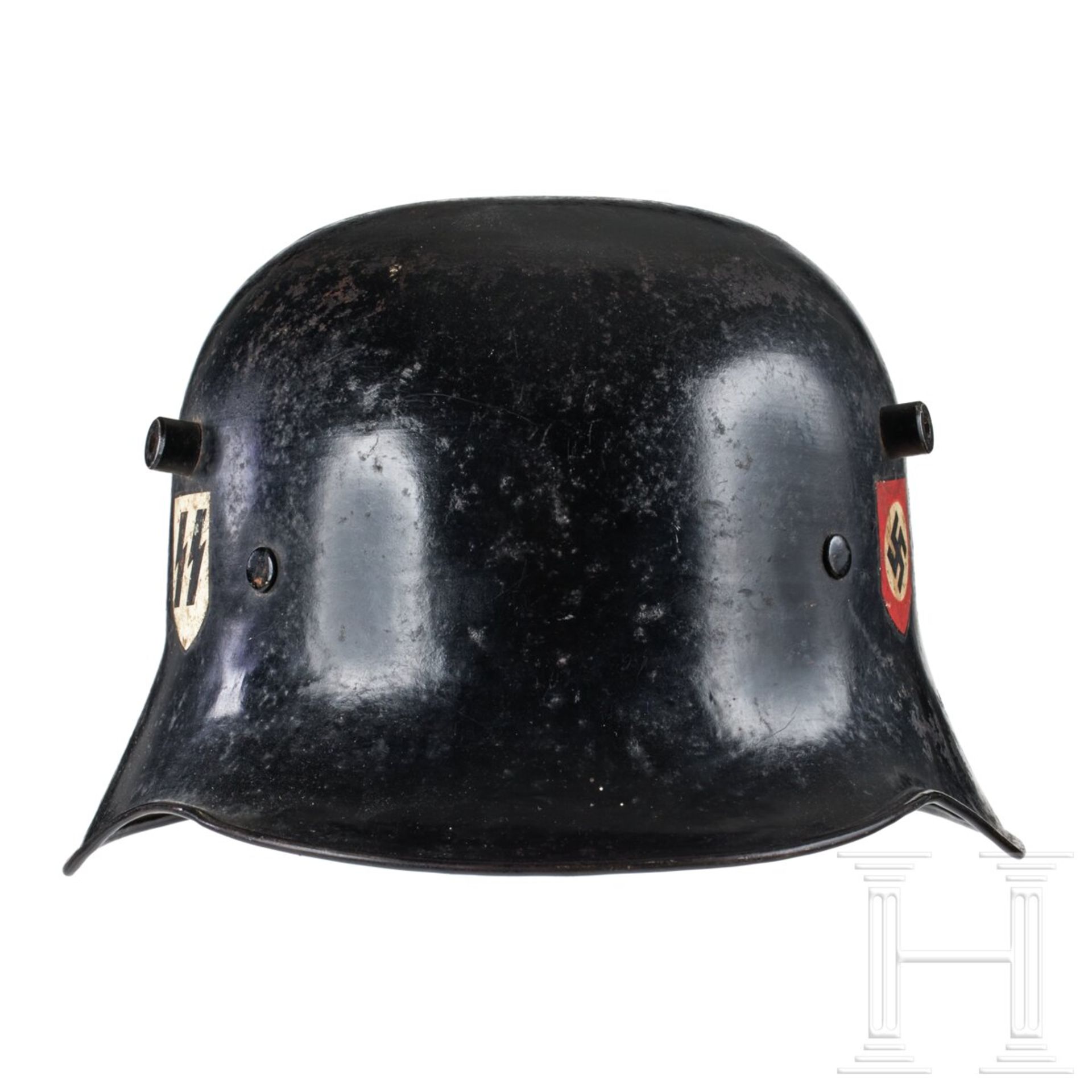 An M16 Allgemeine SS Steel Helmet, Double Decal - Bild 2 aus 9