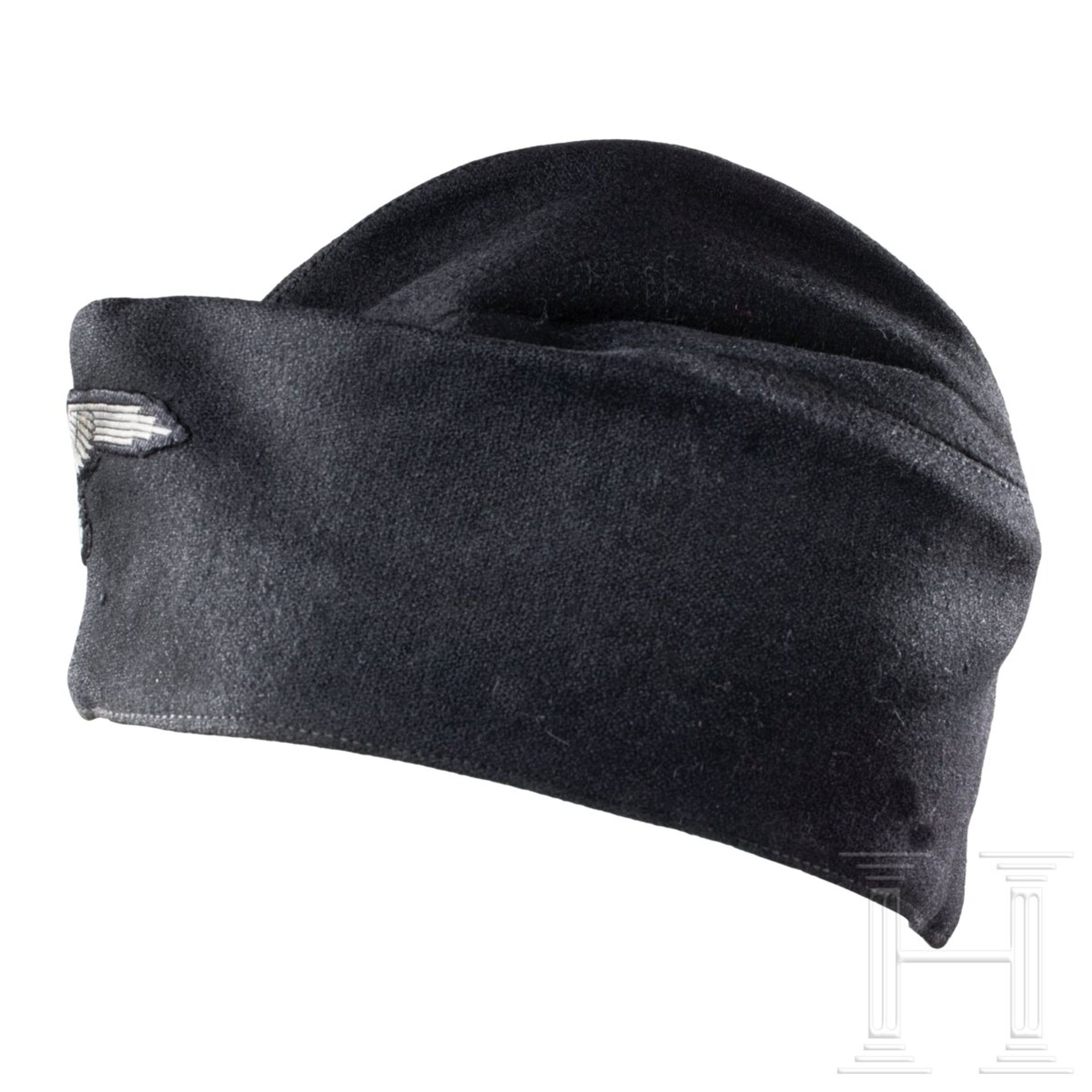 A Field Cap for SS Female Auxiliary Personnel - Bild 3 aus 8