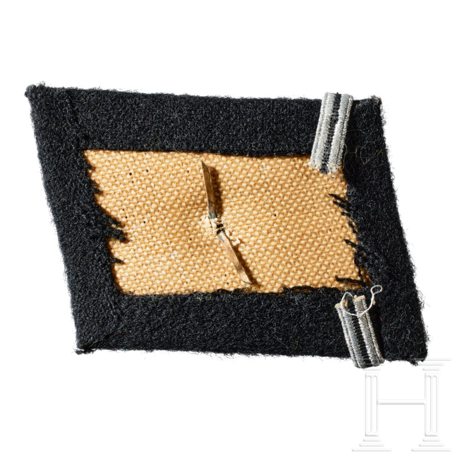 A Left Collar Tab for SS-Scharführer  - Bild 2 aus 2
