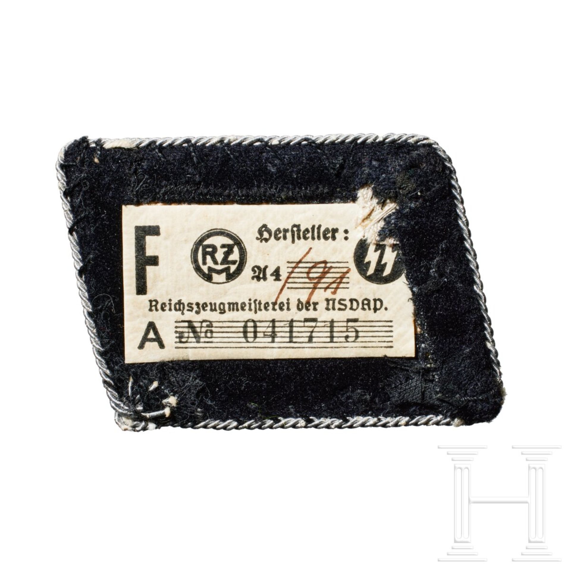 A Left Collar Tab for SS-Obergruppenführer, 1929-42  - Bild 2 aus 2