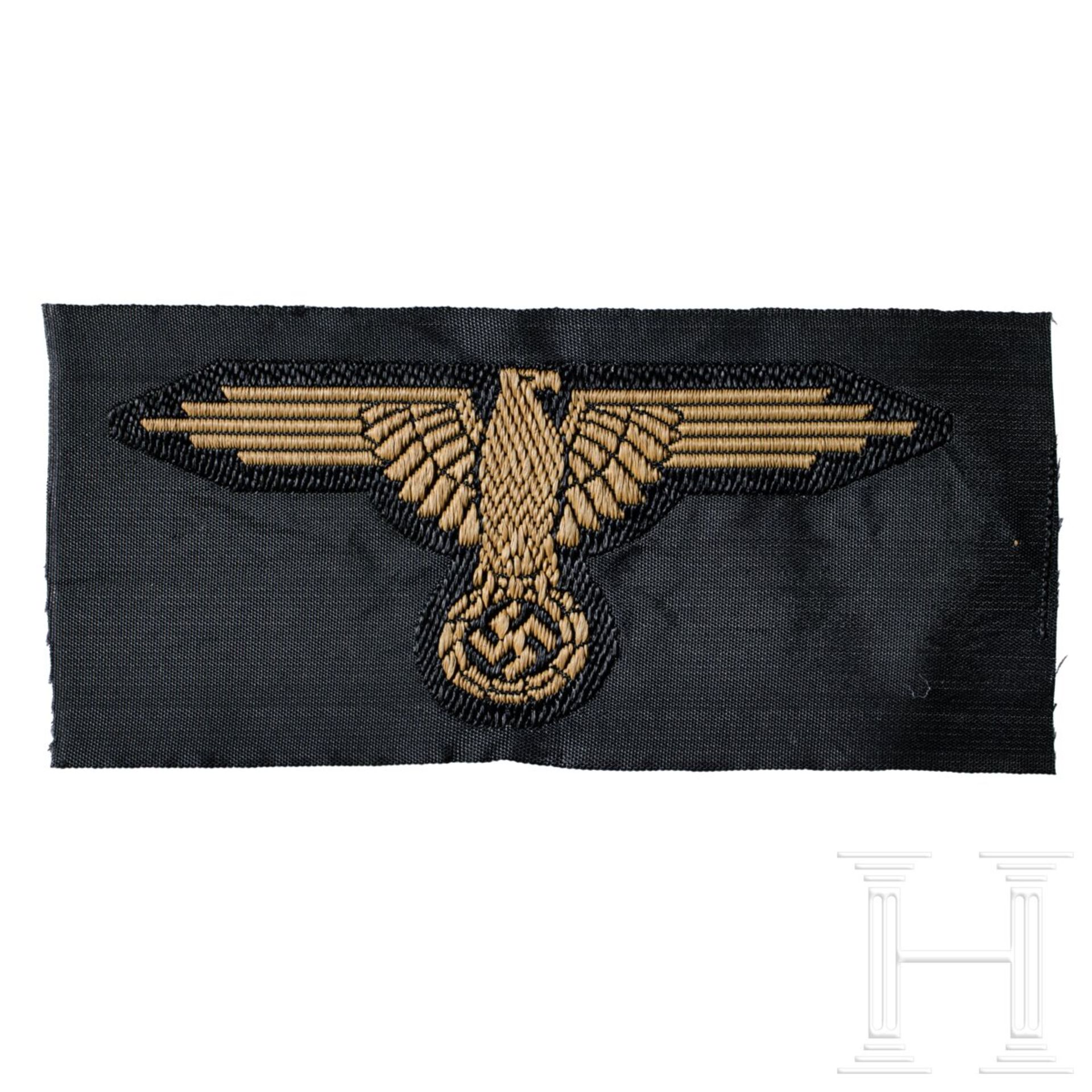 An SS Enlisted Tropical Sleeve Eagle