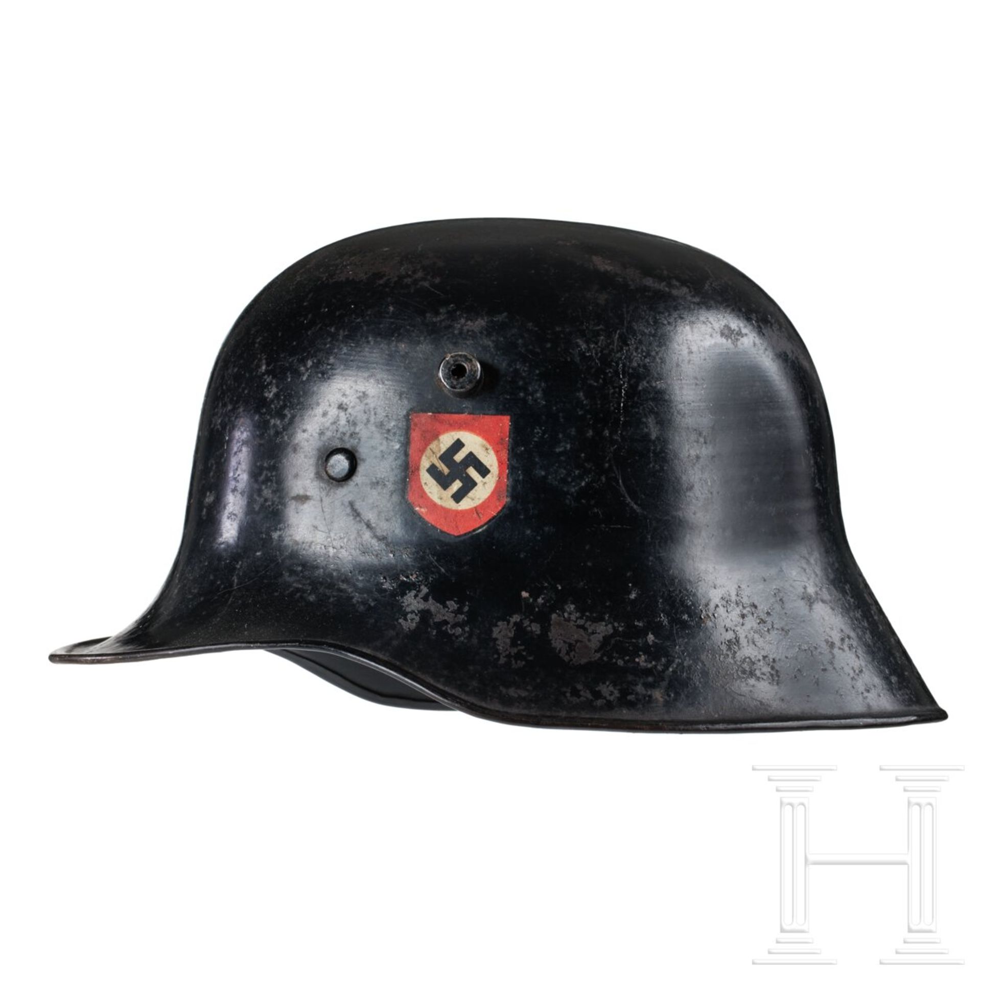 An M16 Allgemeine SS Steel Helmet, Double Decal - Image 6 of 9