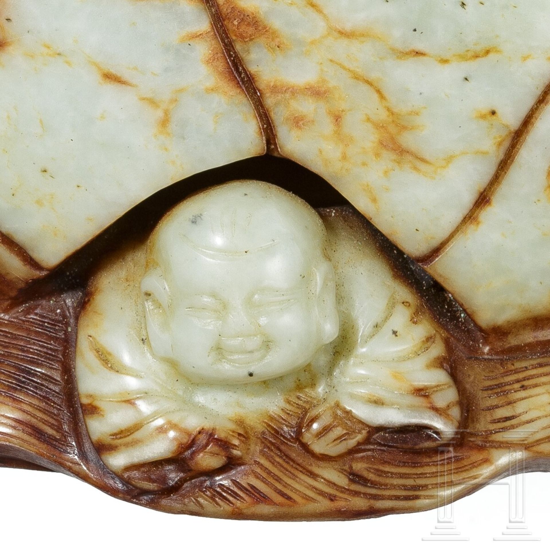 Große Jade-Vase mit figürlichem Dekor, China, 20. Jhdt. - Image 4 of 4