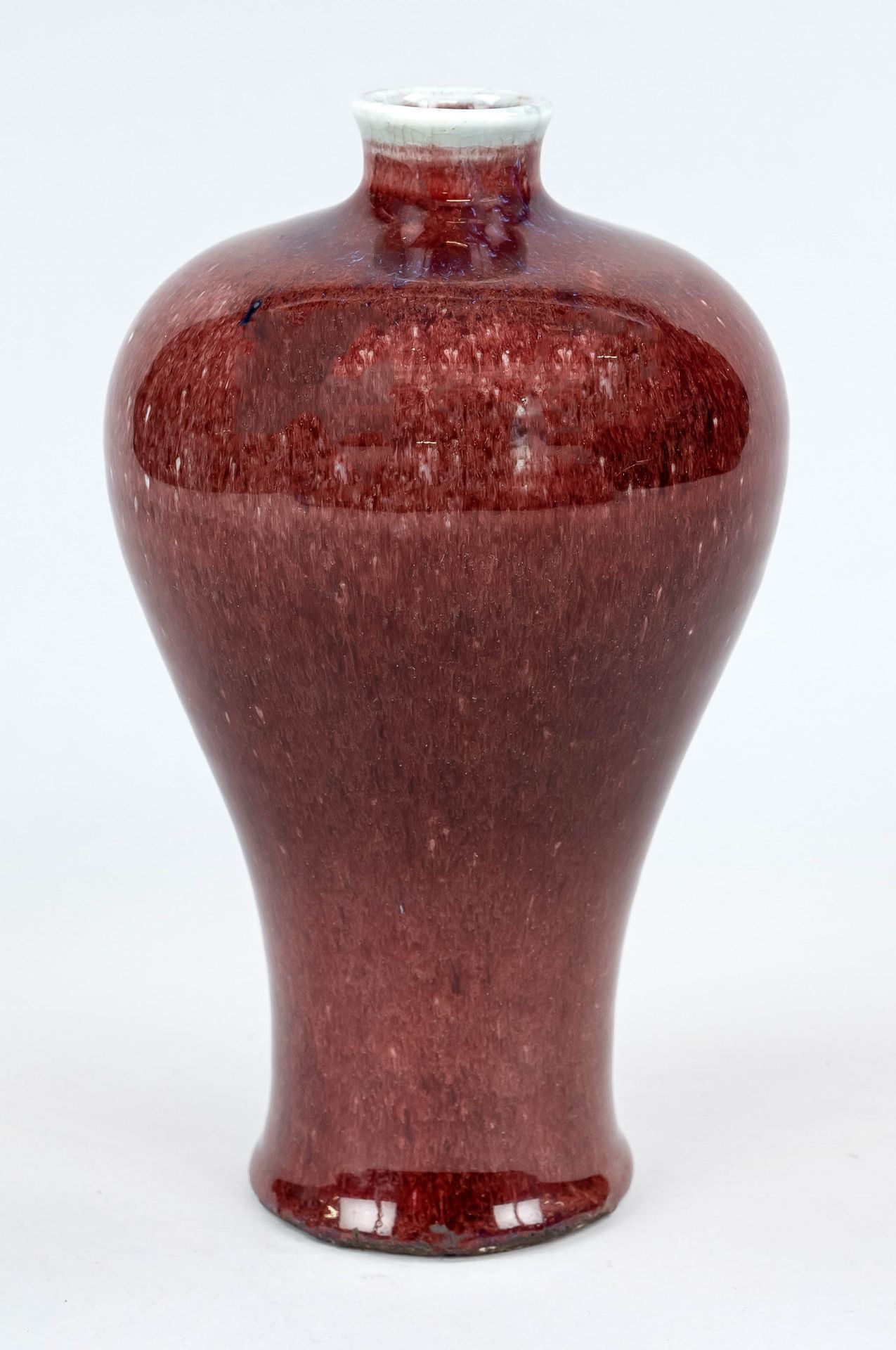 Meiping vase Peach Bloom, China, probably 19th c., porcelain with monochrome so called red bean