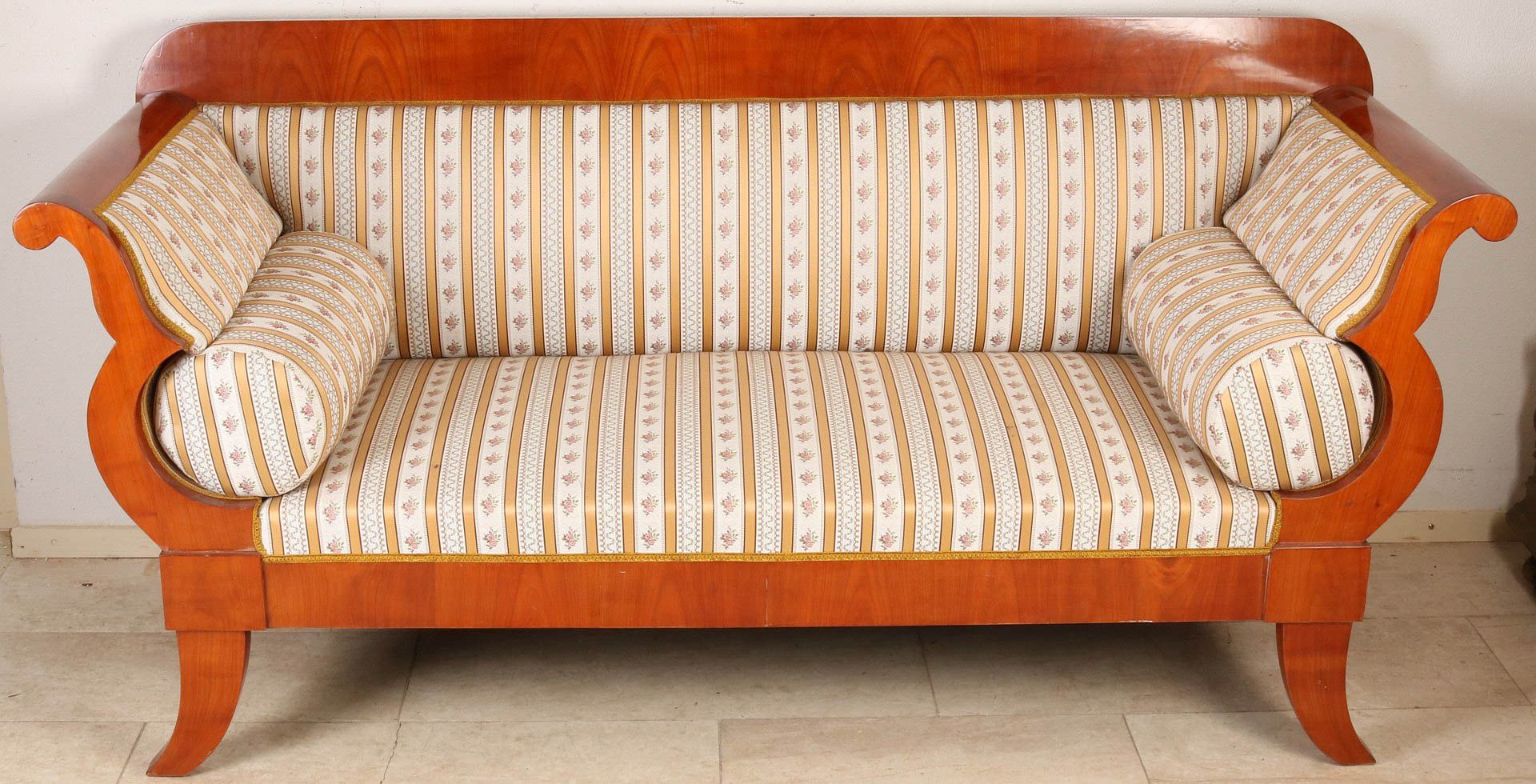 Biedermeier style sofa, 20th c., cherry, 96 x 200 x 71 cm.- The furniture cannot be viewed in our