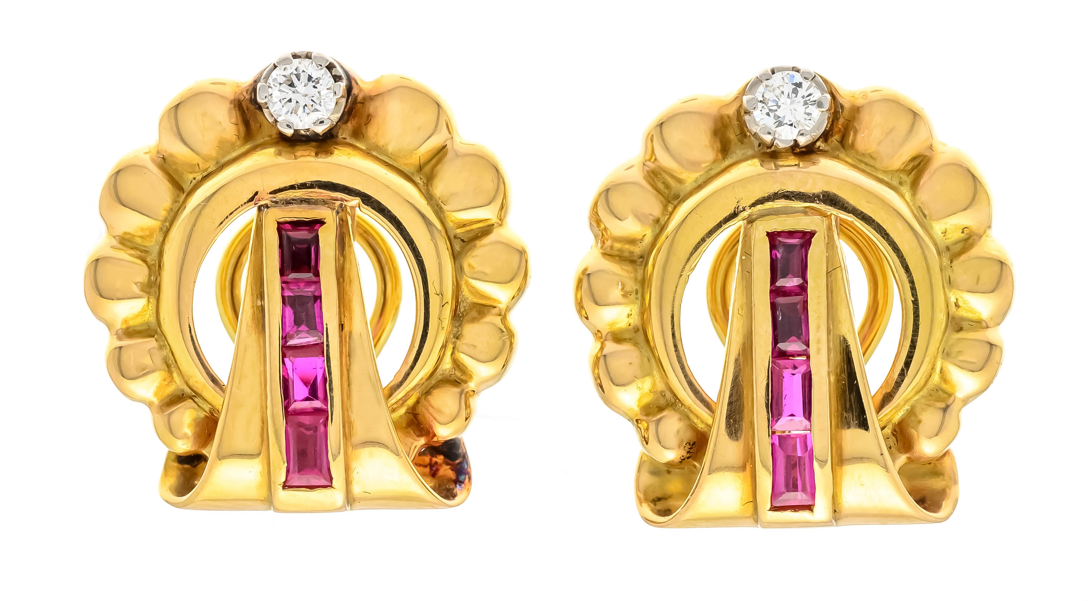 Brilliant ruby earclips GG/WG 585/000 with 4 matching cut 3 x 1.4 mm and 2 brilliant-cut diamonds,