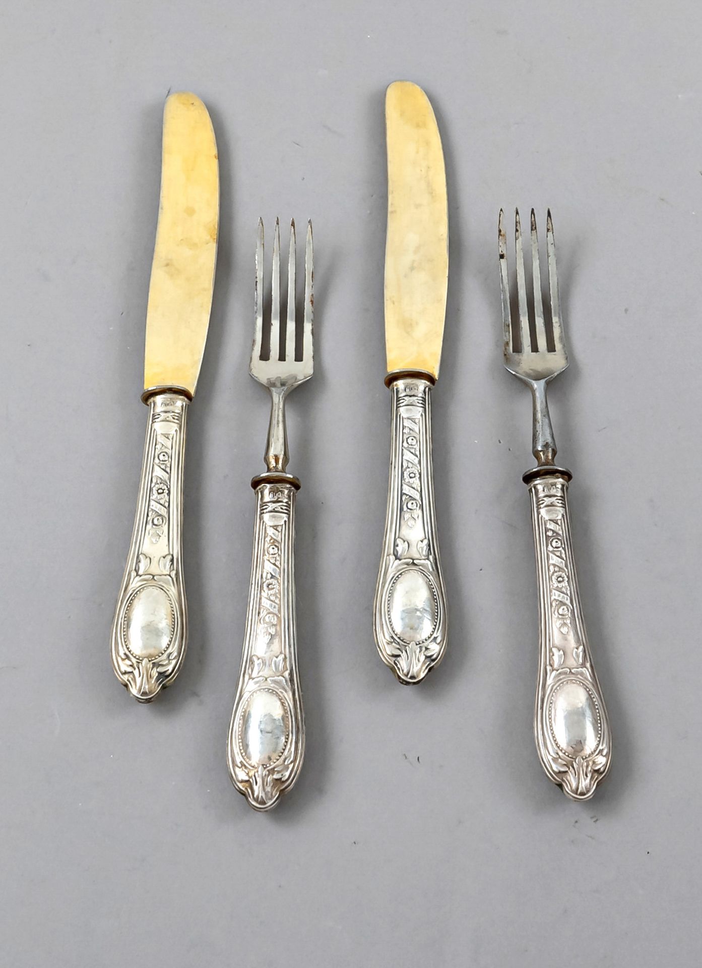 Dessert cutlery for six persons, around 1900, silver 800/000, filled handles with ornamental