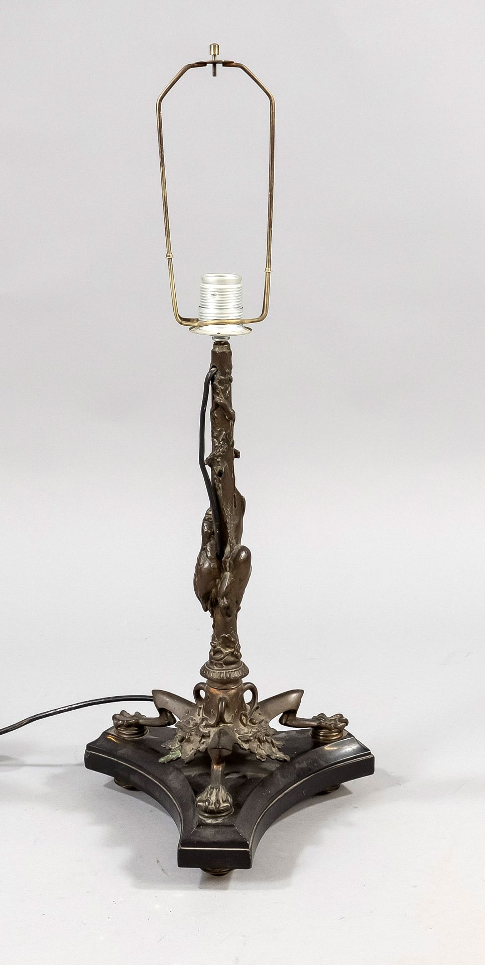 Large hunting lamp stand, end of 19th c., bronze on marble base, three-legged with lion's paws,