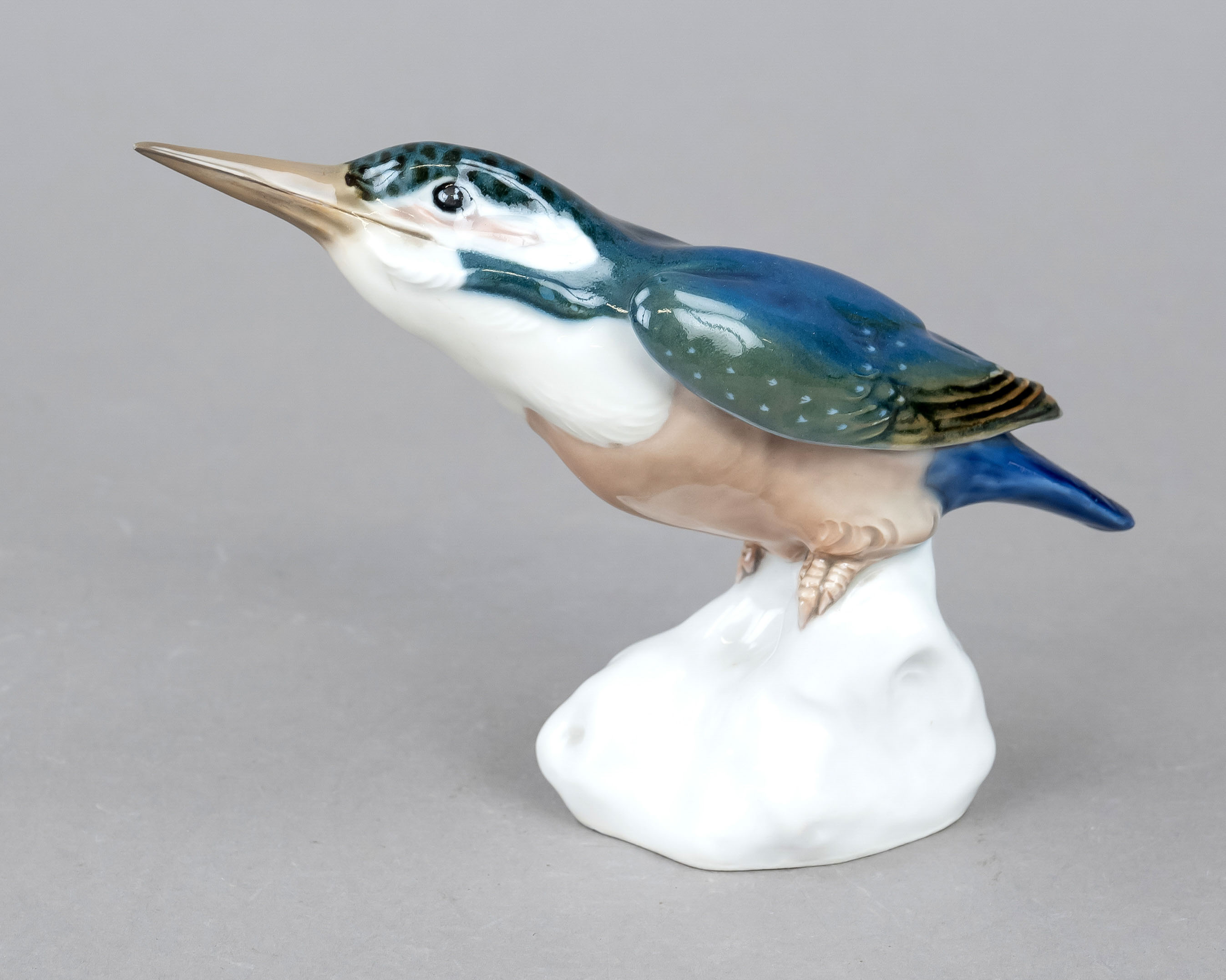 Kingfisher with stretched head, Meissen, mark 1924-1934, 1st choice, model design by Paul Walther (