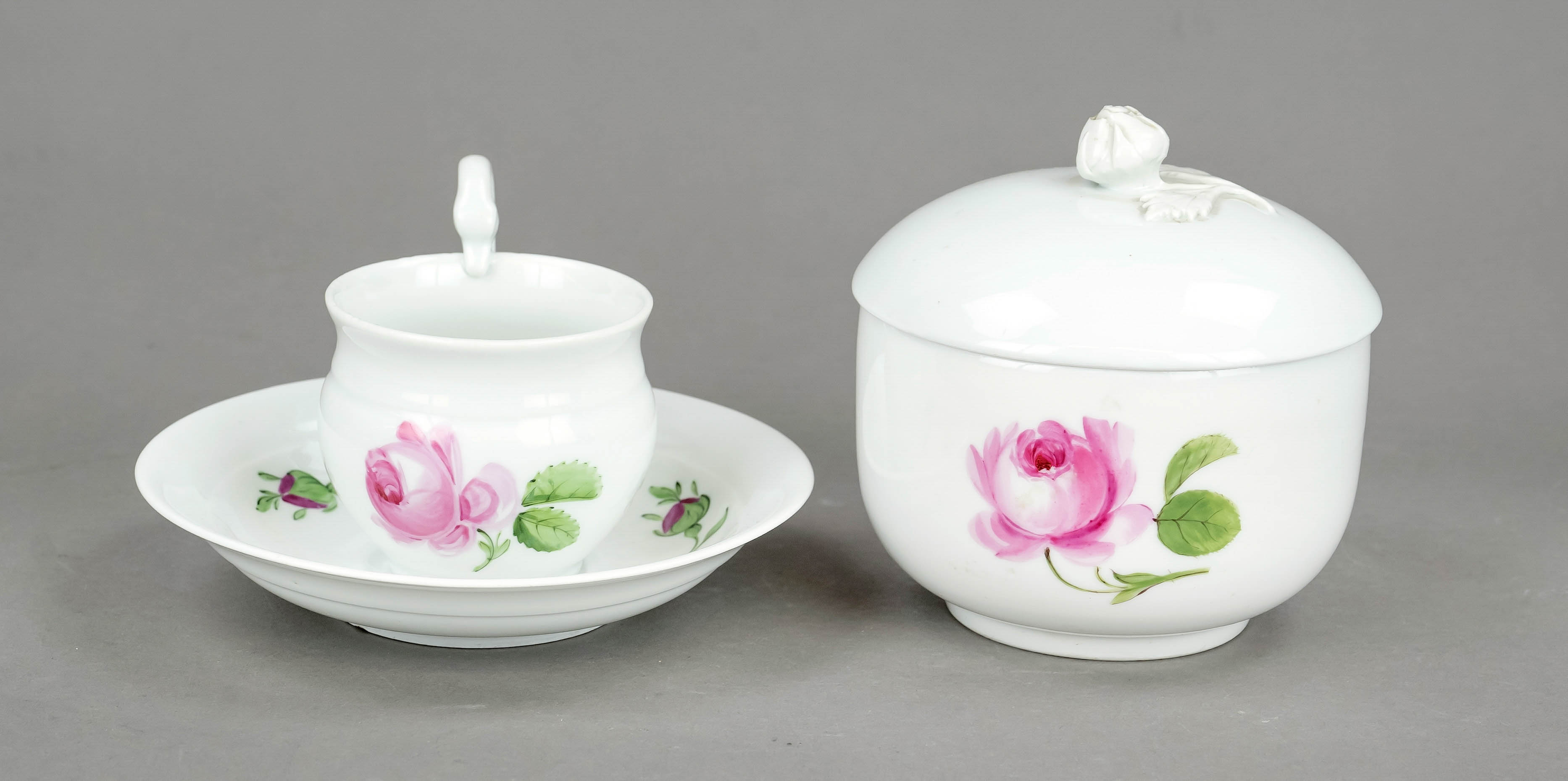 Coffee cup with saucer and sugar bowl, Meissen, 20th c., 1st choice, cup with swan neck handle, each