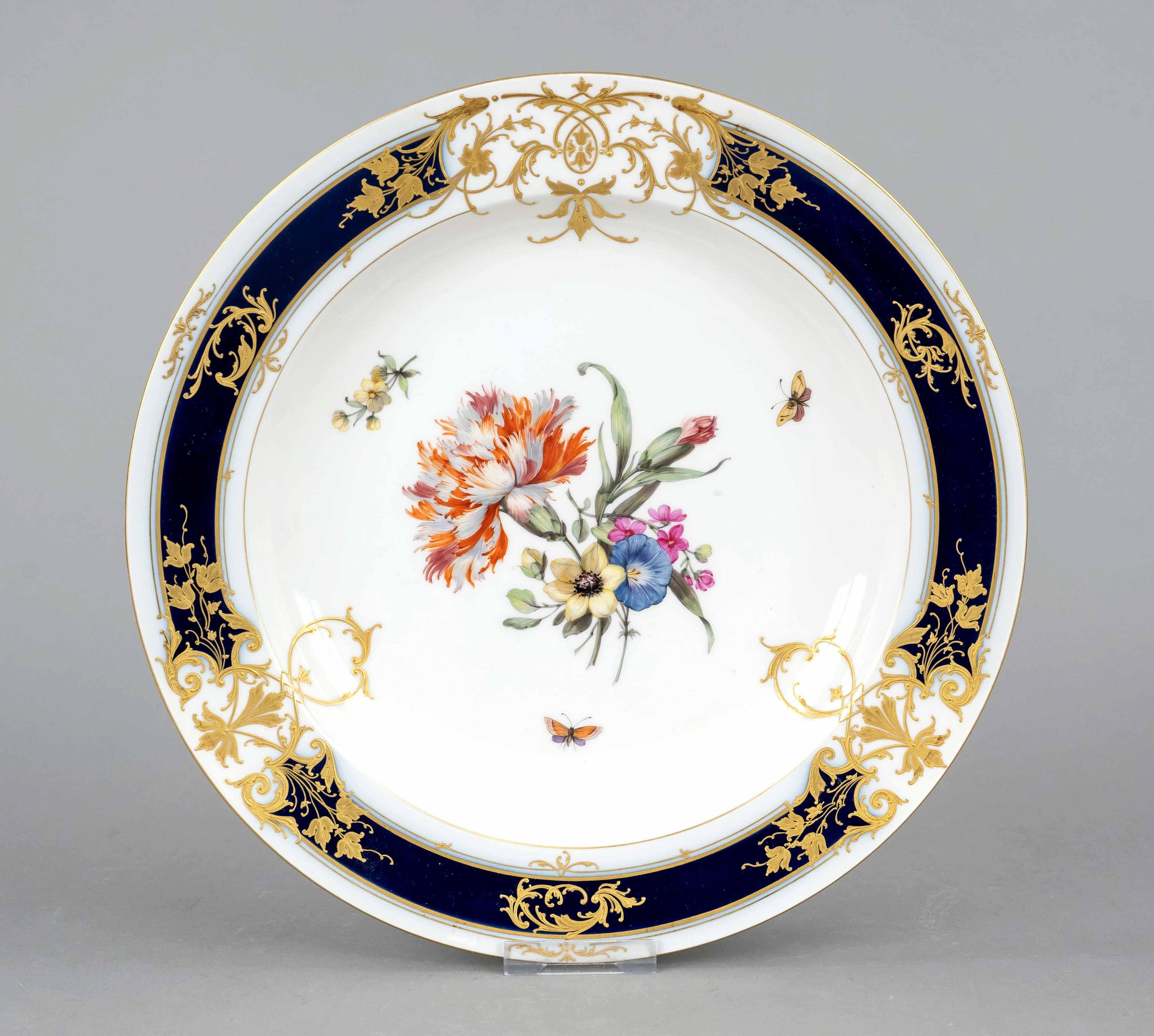 Large plate, KPM Berlin, mark before 1945, 1st choice, in the mirror polychrome painting with