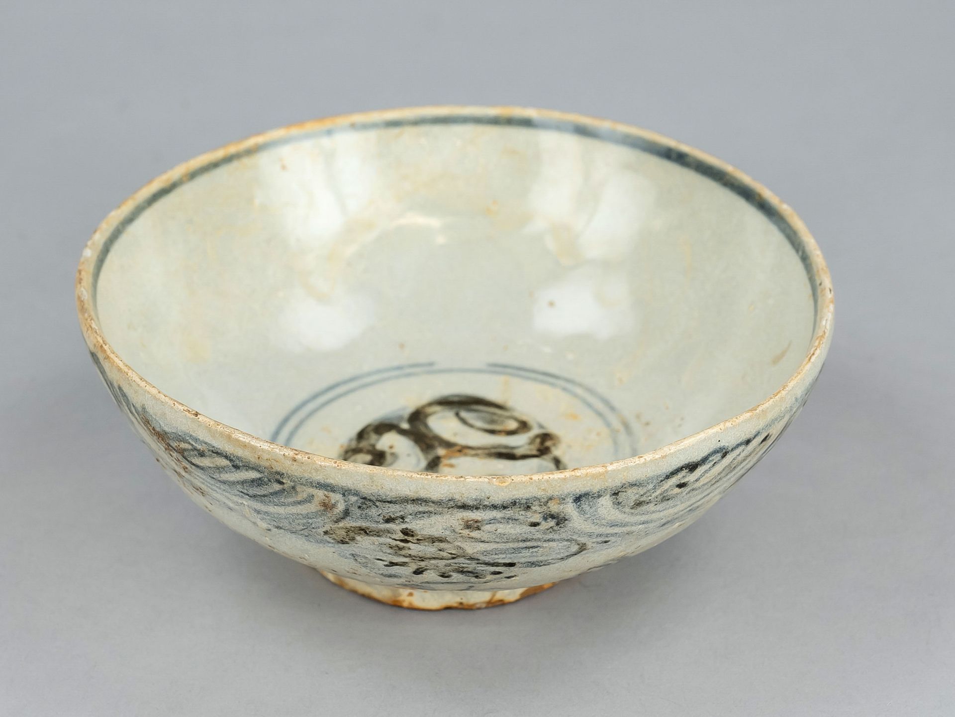 Korean tea bowl, Joseon dynasty(1392-1910), reddish earthenware with typ. fawn blue underglaze