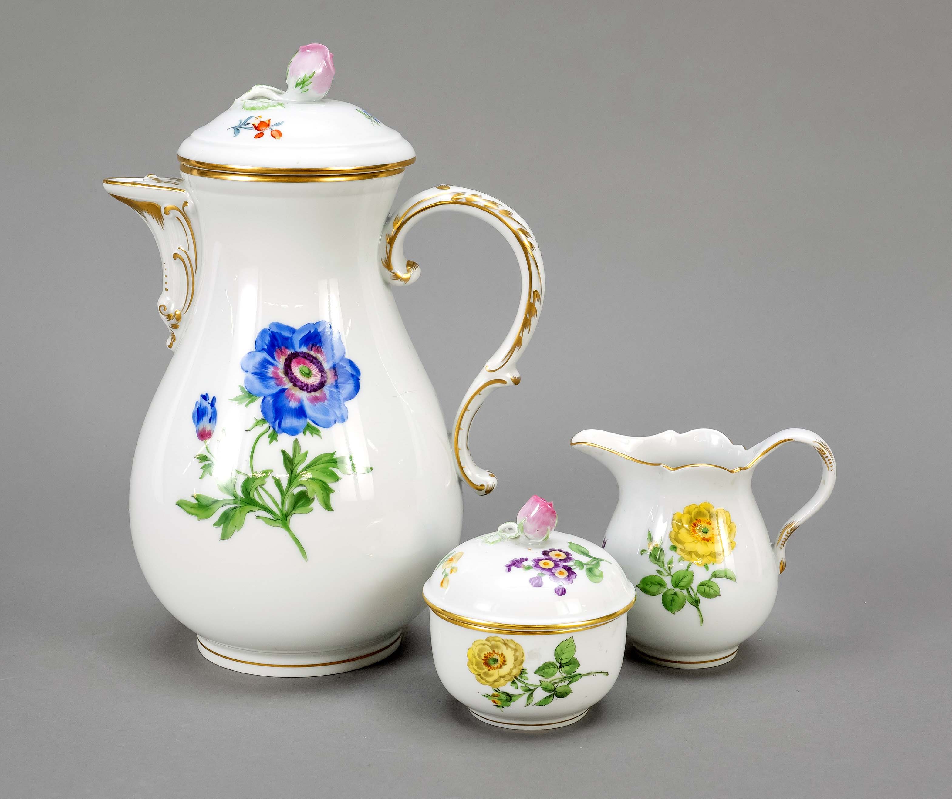 Three-piece coffee centerpiece, Meissen, 2nd half of the 20th century, 1st and 2nd choice, form