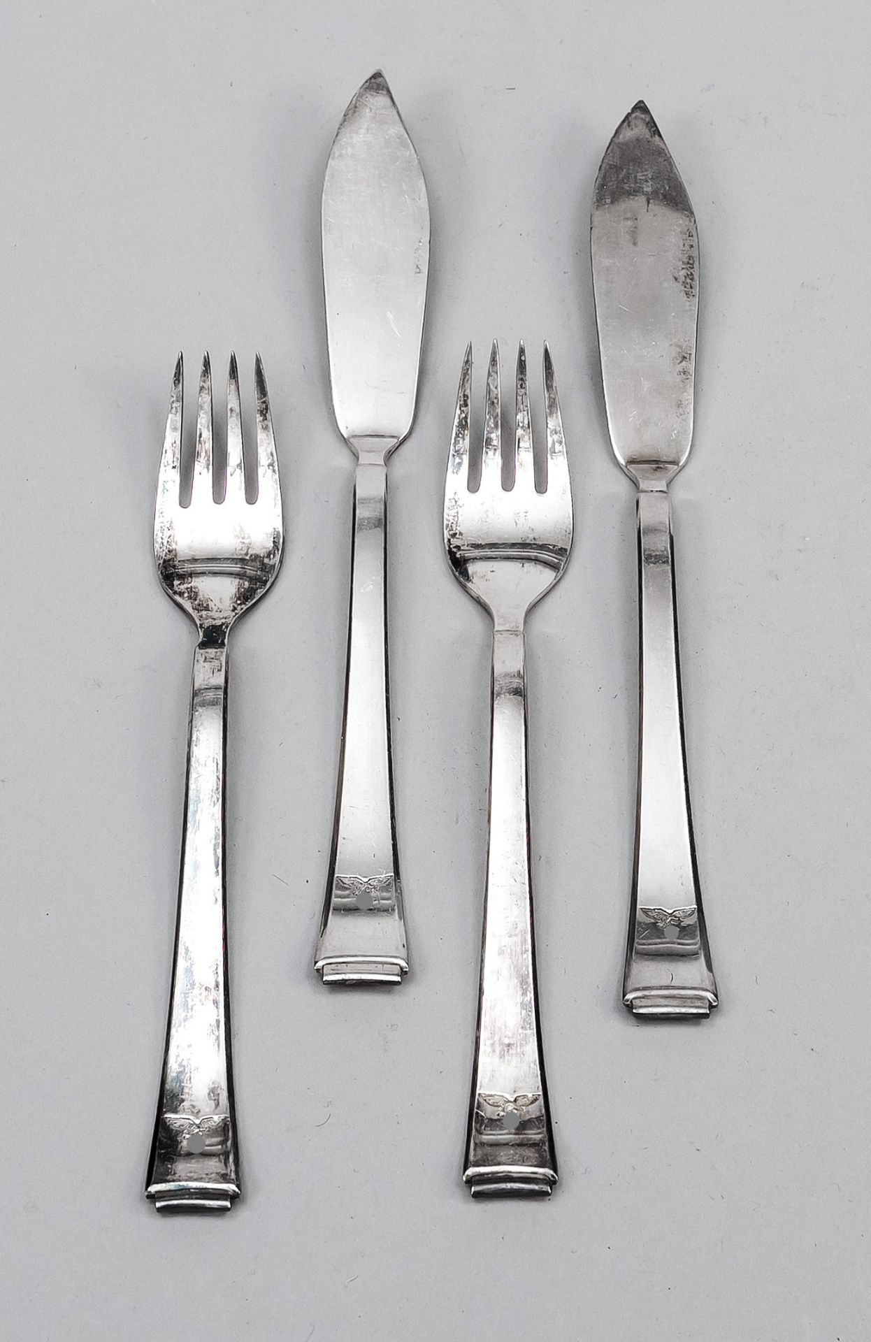 Luftwaffe fish cutlery for 6 persons, probably 1st h. 20th c., silver plated metal, model 2500,