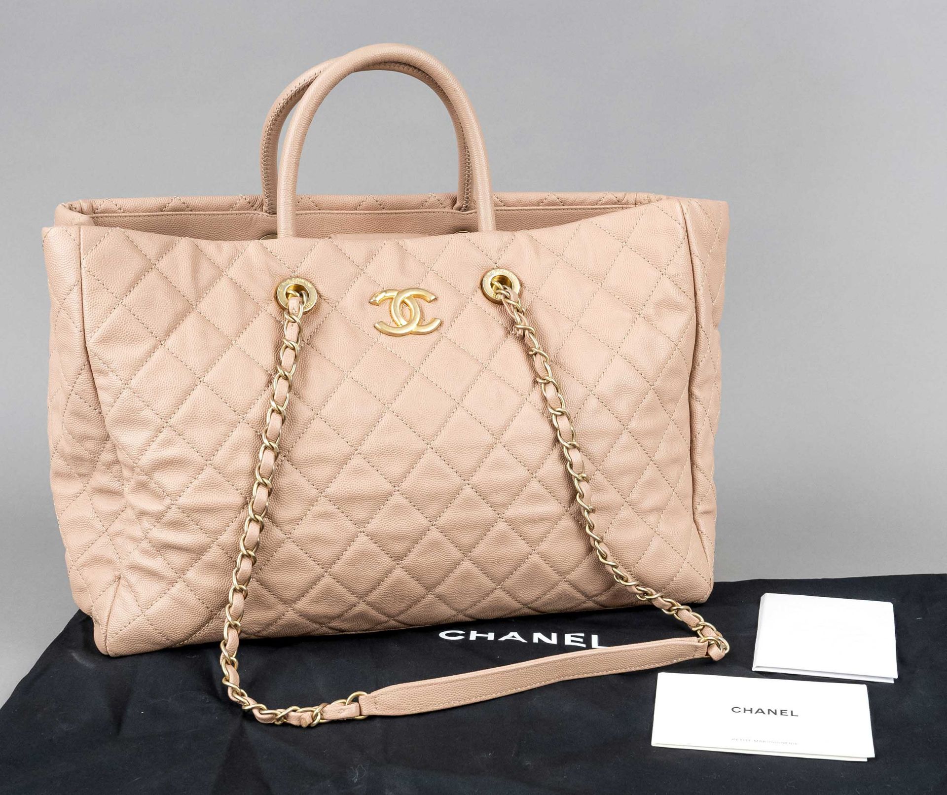 Chanel, Quilted Shopper, rosen