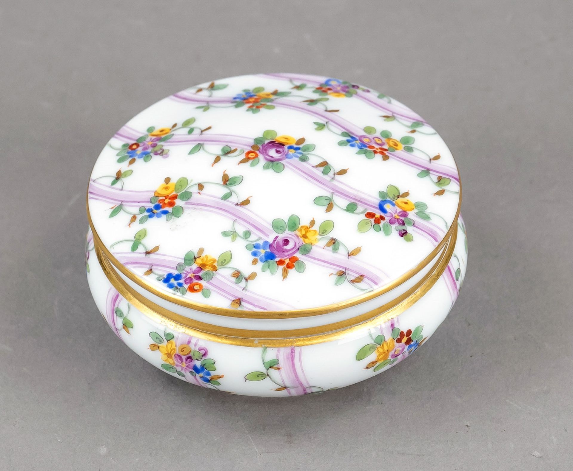 Round lidded bowl, Nymphenburg, mark 1925-75, polychrome painting flowers and pink ribbons,