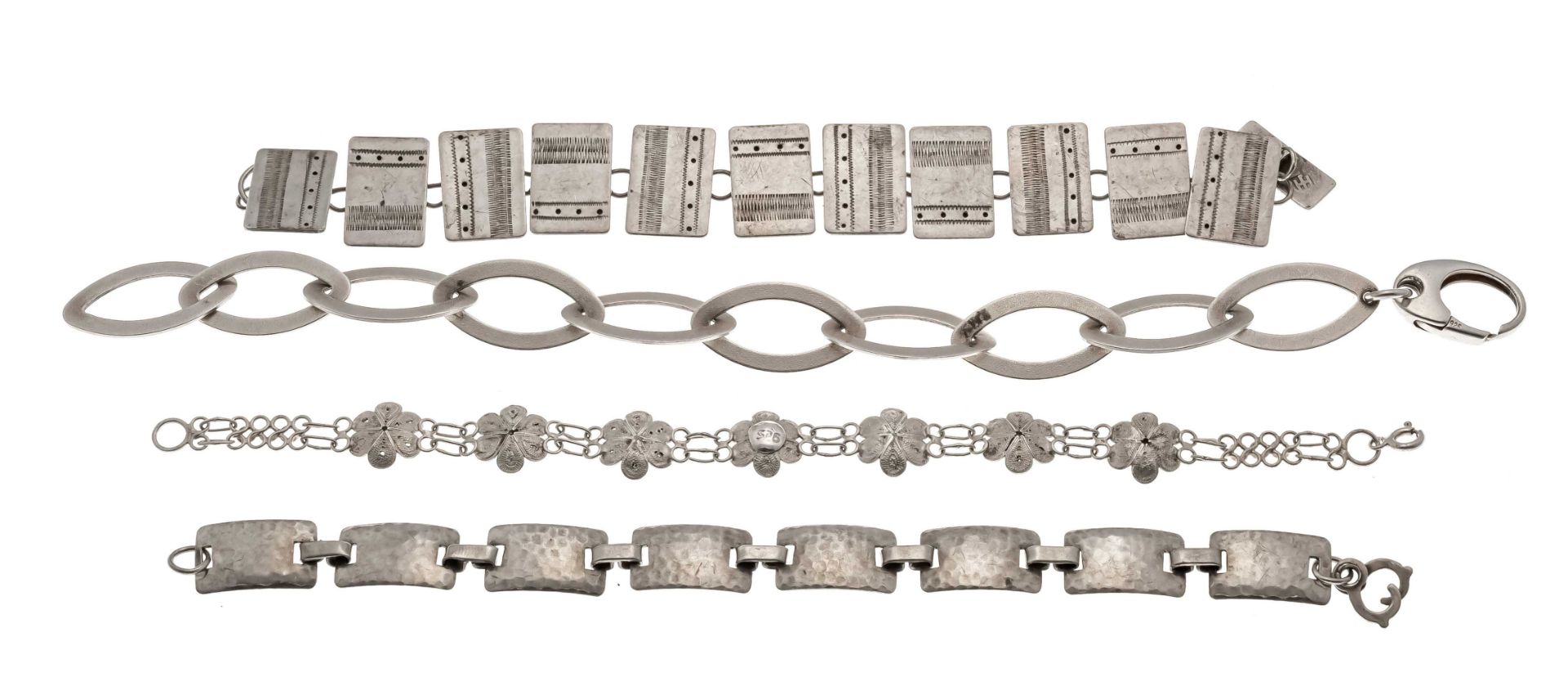 4-piece bracelet set, silver, l. 23, 2 x 19 and 18 cm, 55,3 g