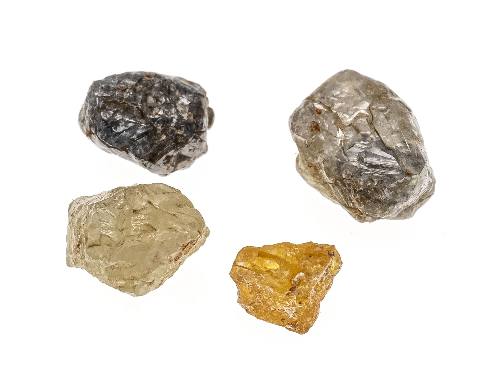 4 rough diamonds, add. 4,36 ct tinted - anthracite, 7,51 - 4,34 mm