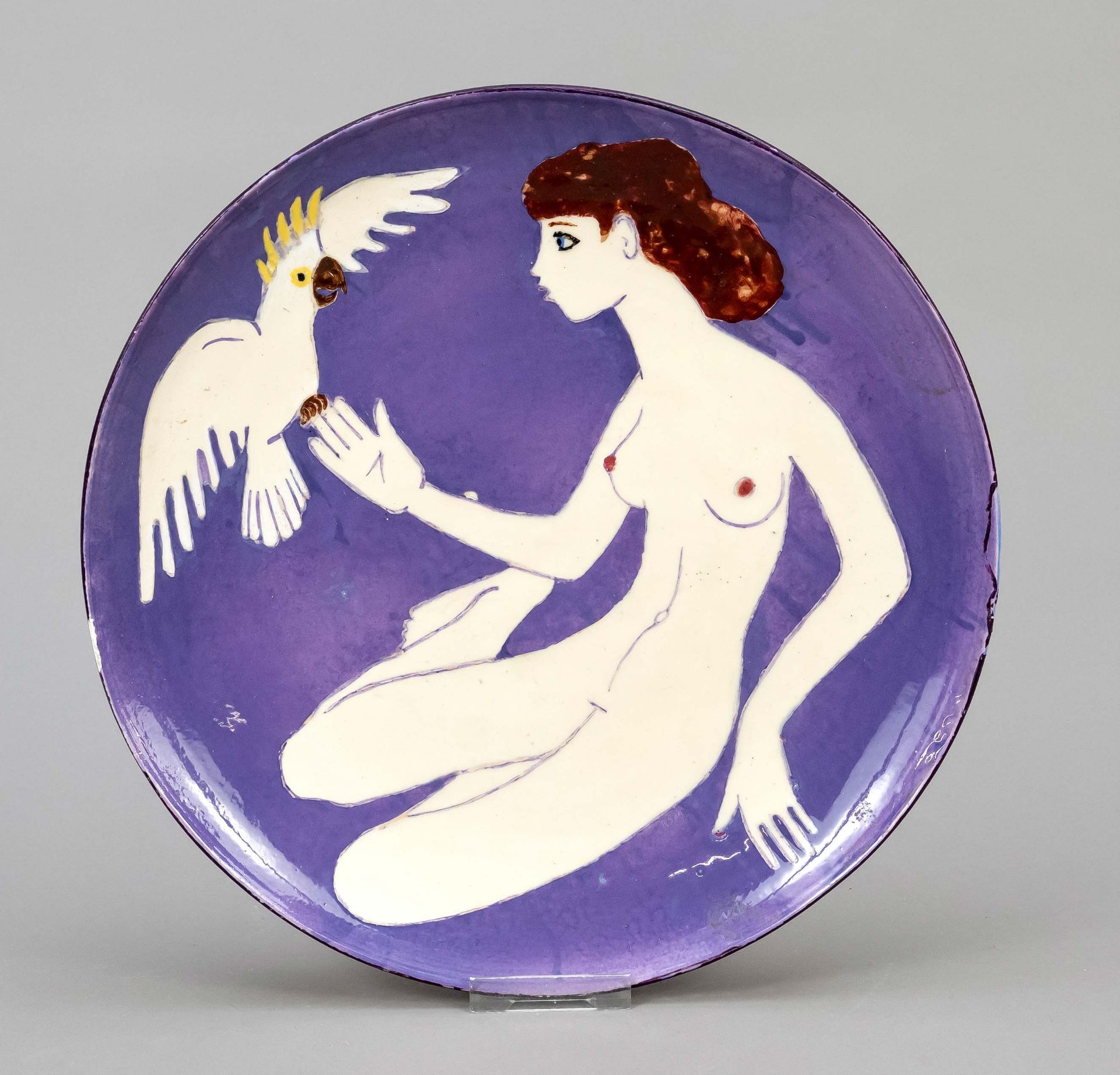 Artist plate, faience, pressed mark Rona, verso inscribed, R. Schellong and dated 1972, female