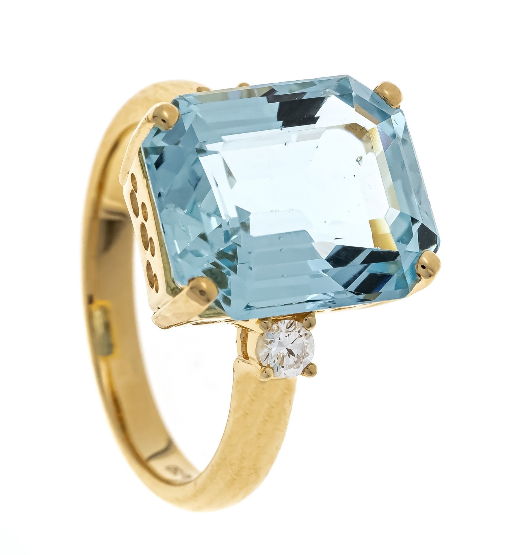 Aquamarine diamond ring GG 750/000 with one emerald cut faceted aquamarine 10 ct, finelight blue,