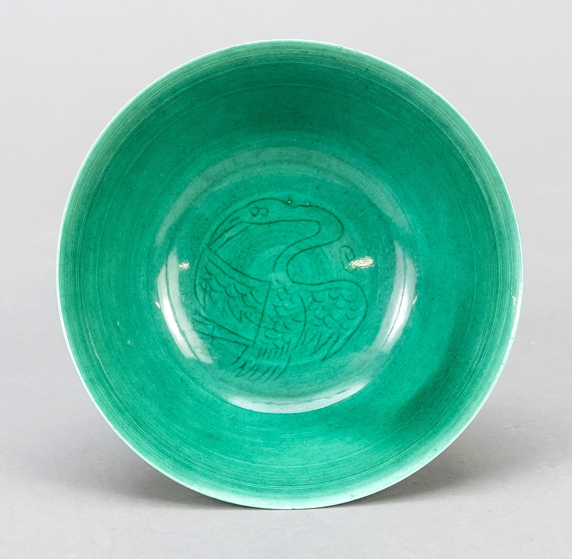 Very rare green goblet with hidden decoration, China, Qing dynasty(1644-1911), Guangxu period(1875- - Image 2 of 4