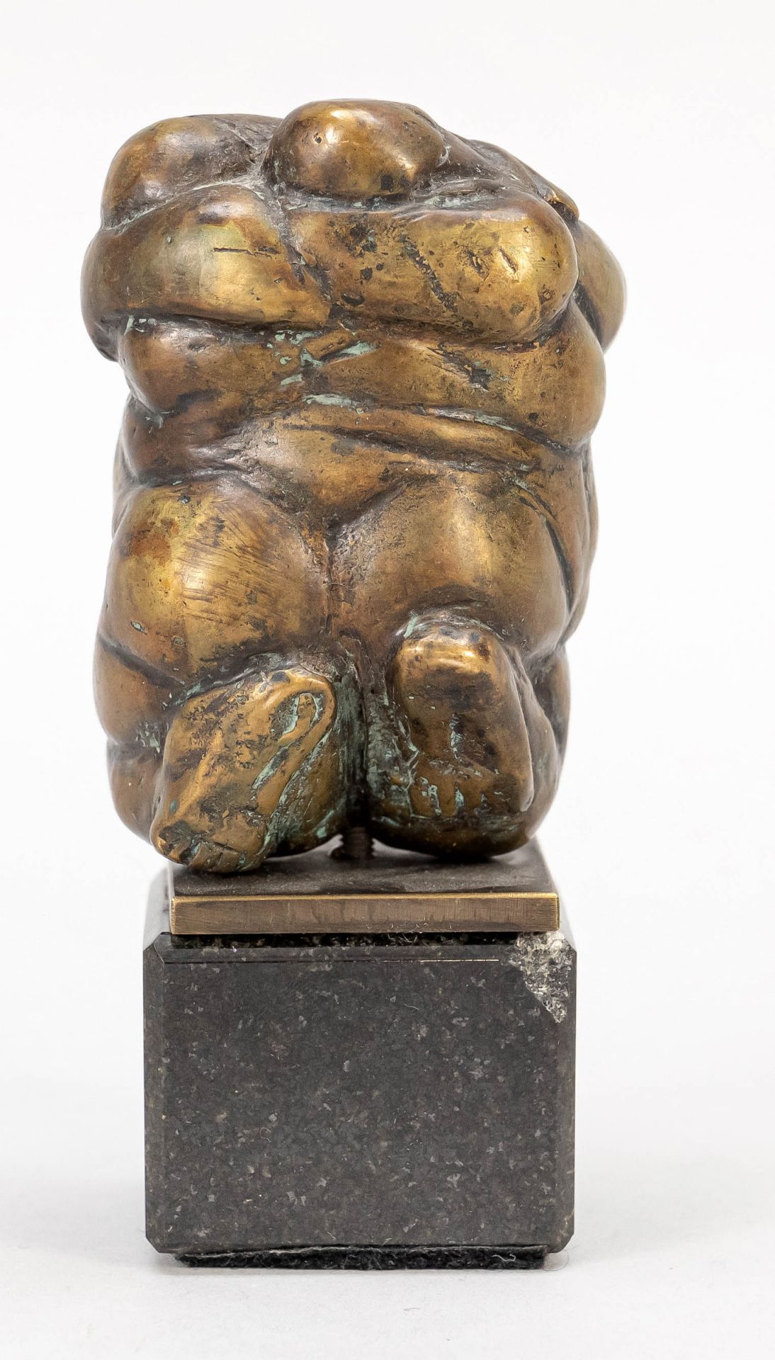 Rolf Kuhrt (*1936), Mecklenburg Venus, stylized nude figure of a kneeling woman, bronze with - Image 2 of 2