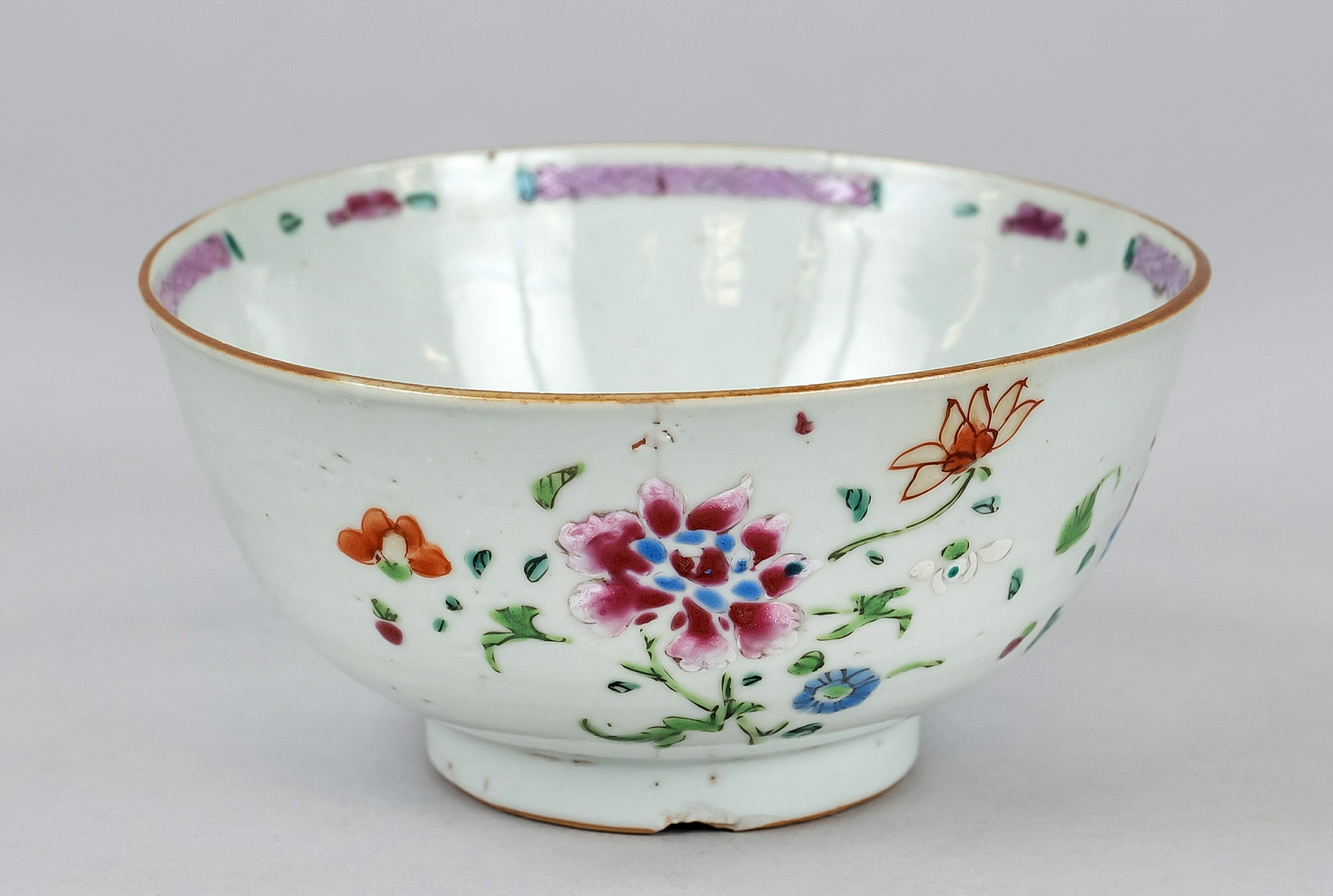 Tea bowl famille rose, China, Qing dynasty(1644-1912), Yongzheng period(1678-1735), porcelain tea