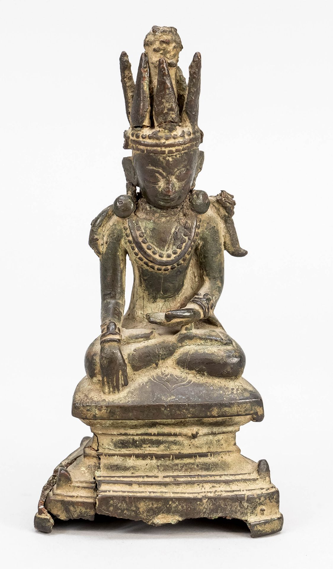 Bronze sculpture Buddha Shakyamuni in Shan style, probably northern Thailand 6th century,