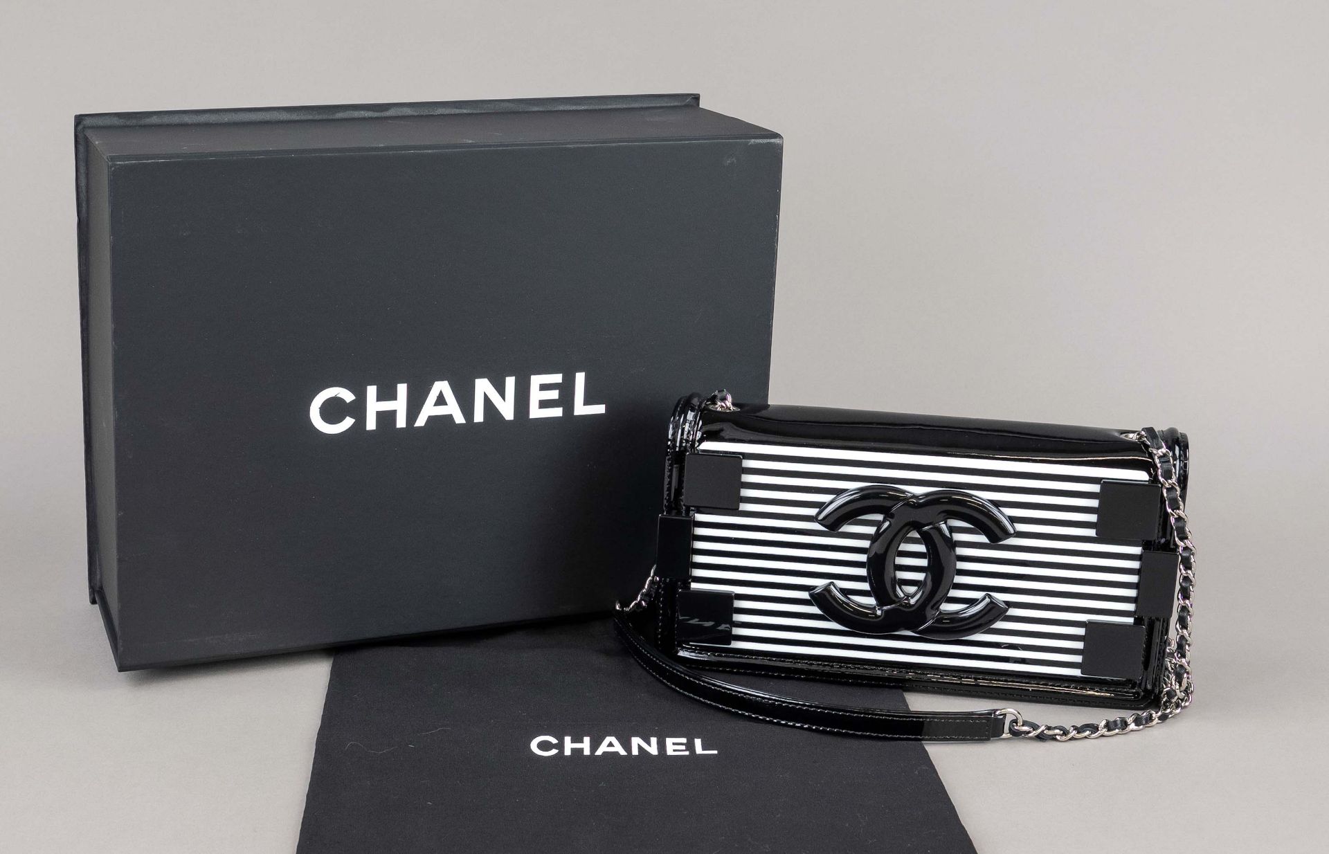 Chanel, Black and White Stripe