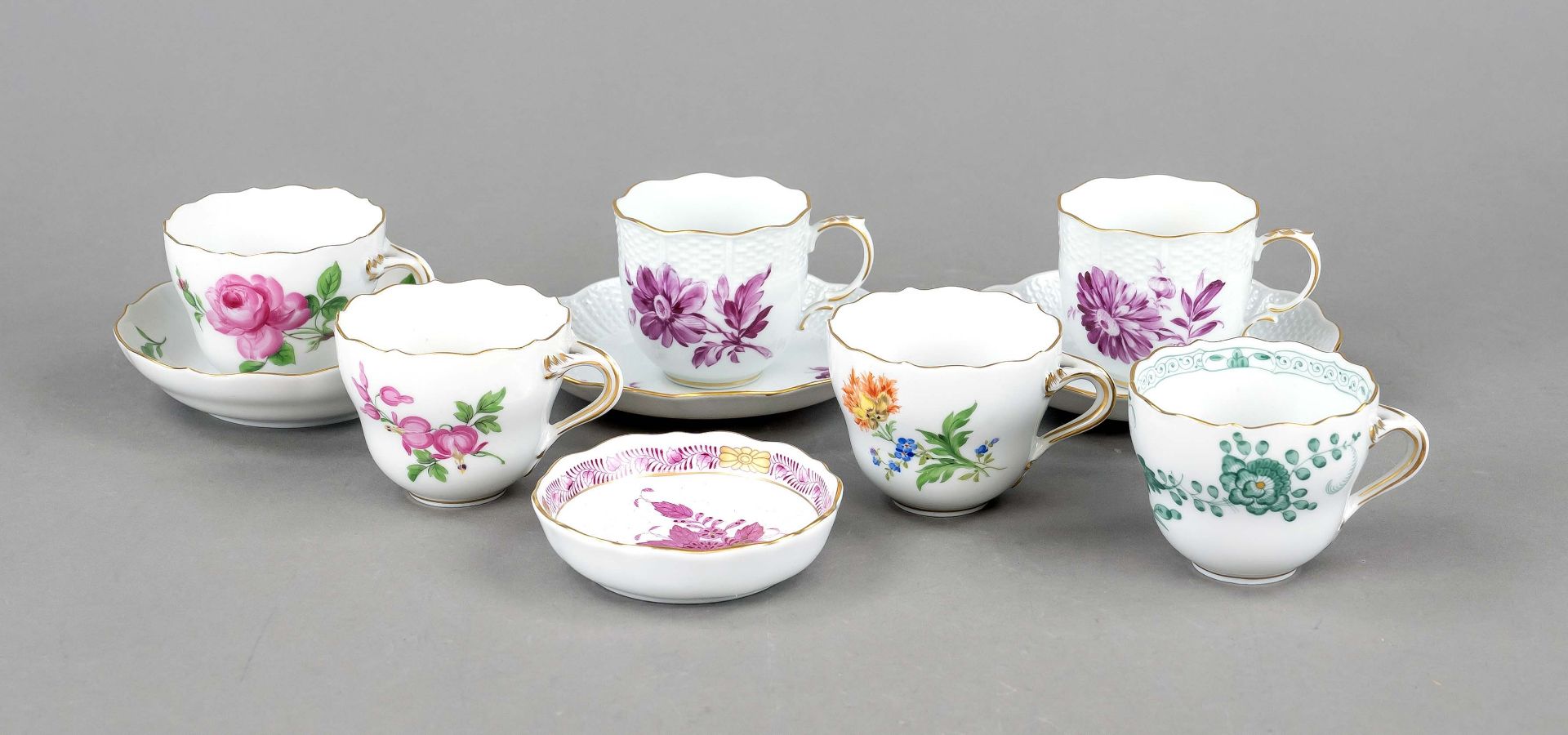 Mixed lot, 10 pieces, 20th century, 2 demitasse cups with saucers, Ludwigsburg, form Ozier, flower