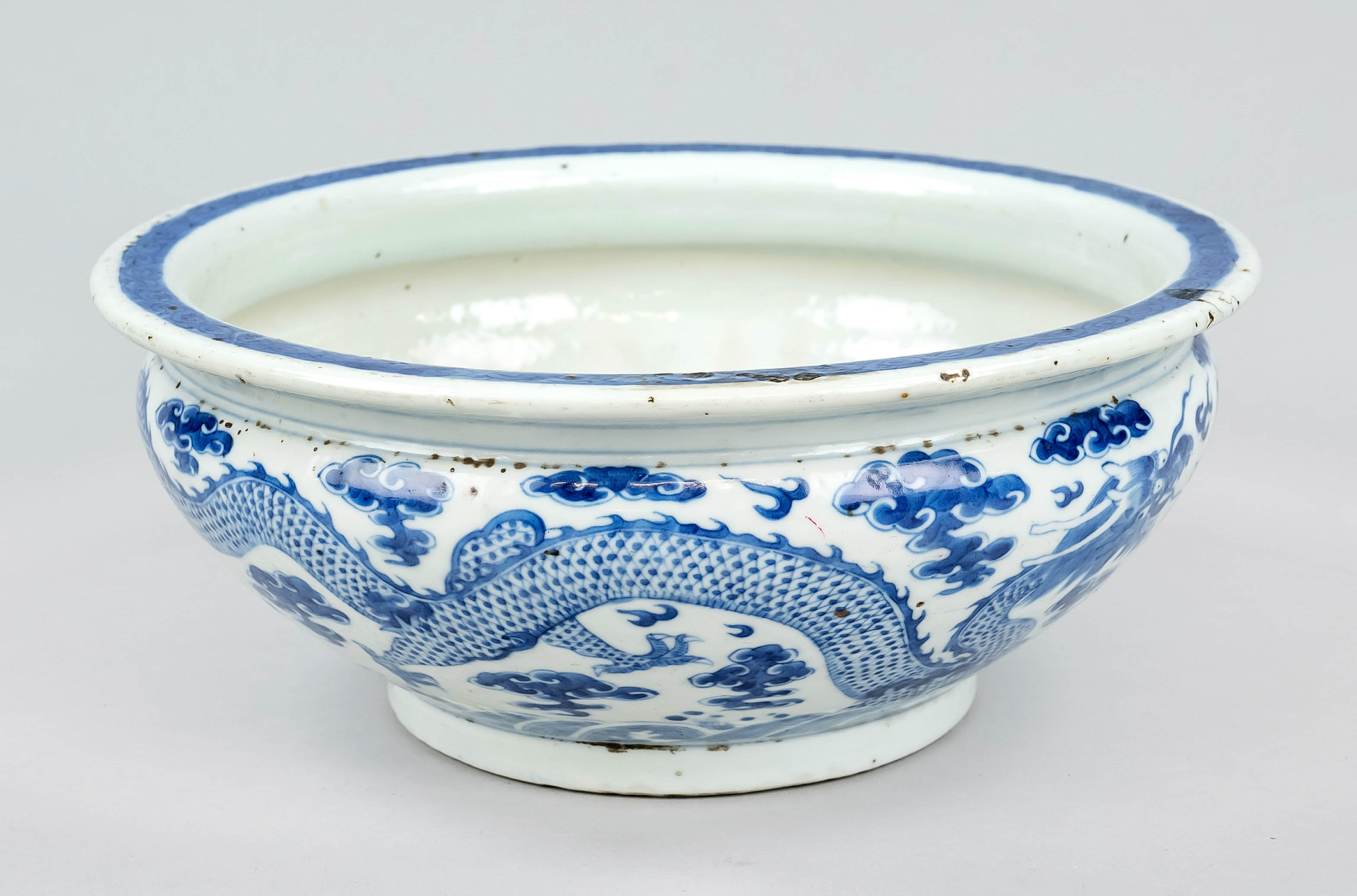 Large dragon bowl, China, probably Qing dynasty(1644-1911) 18th/19th century, porcelain with